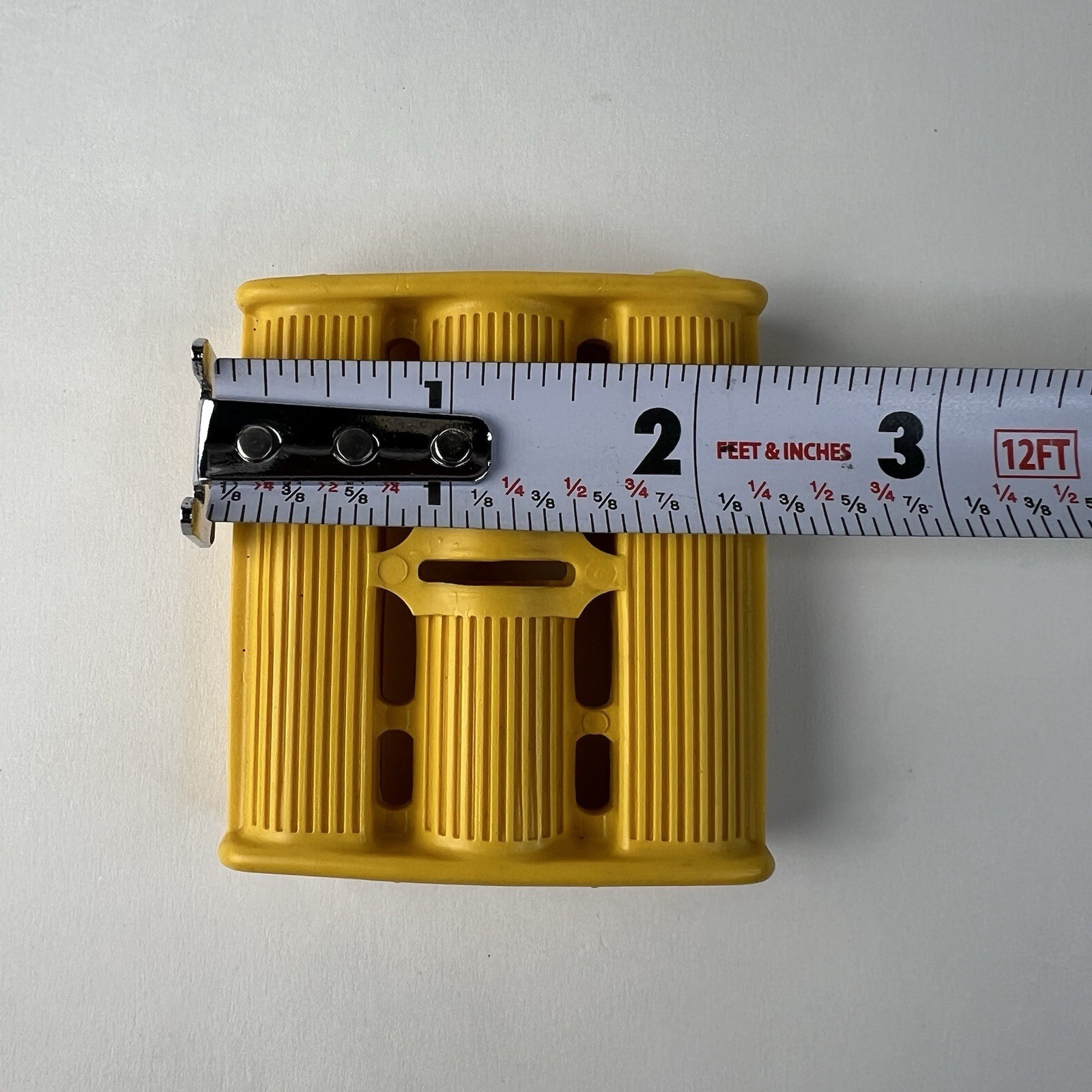 VINTAGE TRICYCLE PEDALS YELLOW 7/16″ ID FITS ELGIN COLSON MURRAY HUFFY AMF NOS
