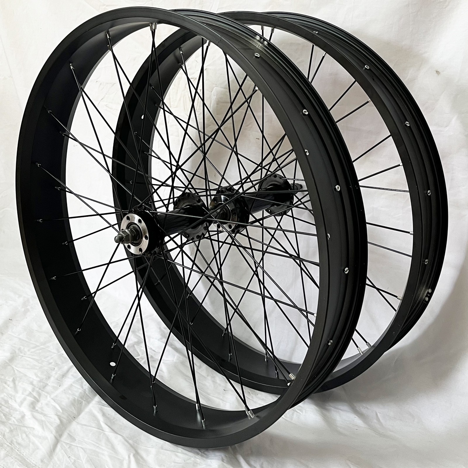 26” *4.0″ Bike Fat tire Suspension Fork & 26*4.0″ Wheel set 135mm*190mm 36H 12G