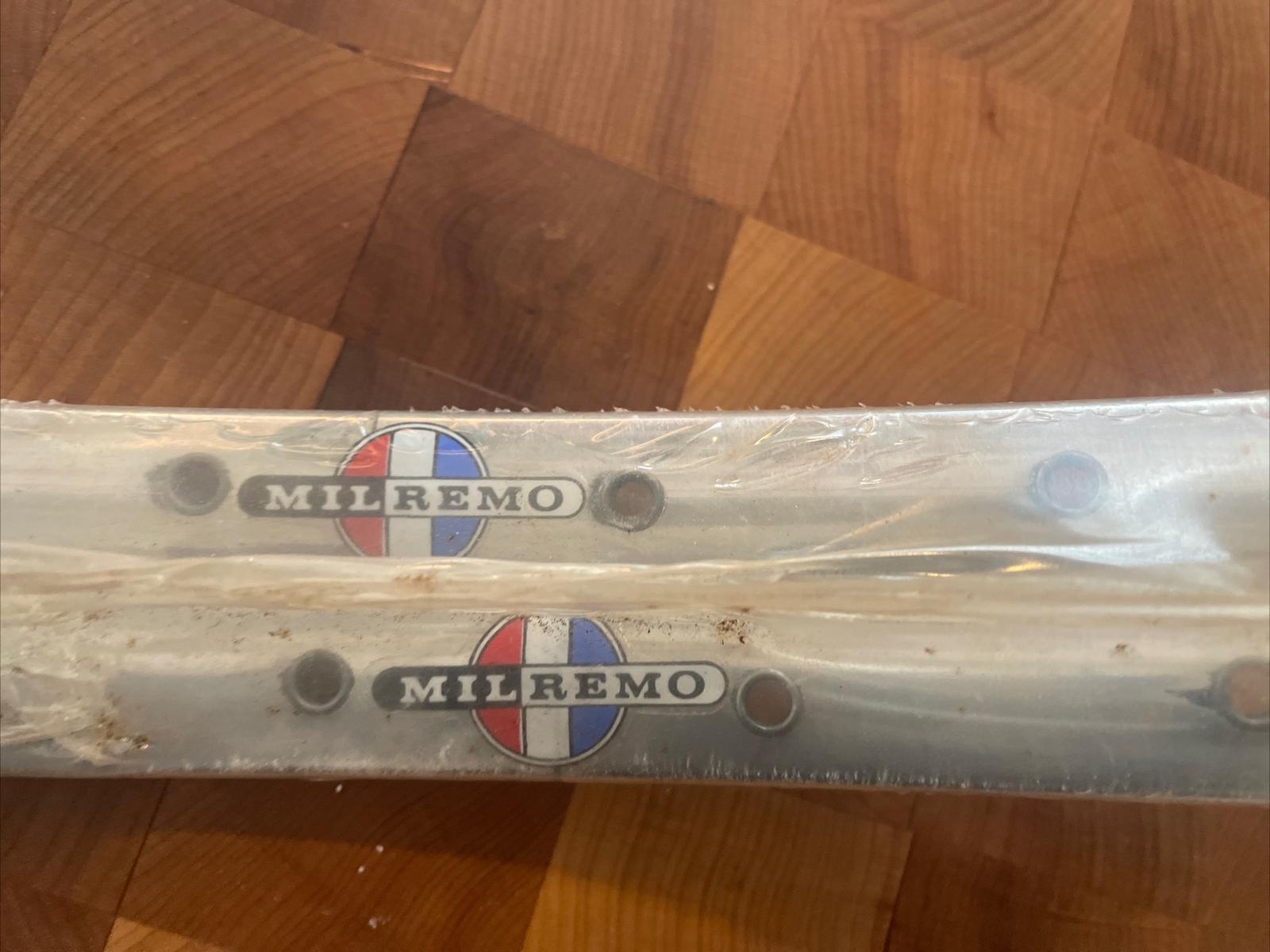 Sealed New-Old-Stock Vintage Pair (2) MILREMO 24″ Clincher Rims • 36º. (NJ)
