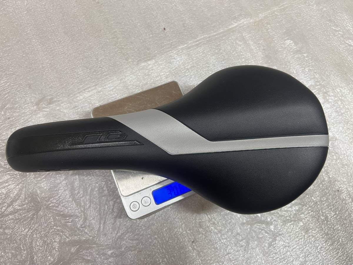 GT Bike Saddle Cr-Mo Hollow Rails 290x138mm 305g MTB Road Gravel Black Seat NEW