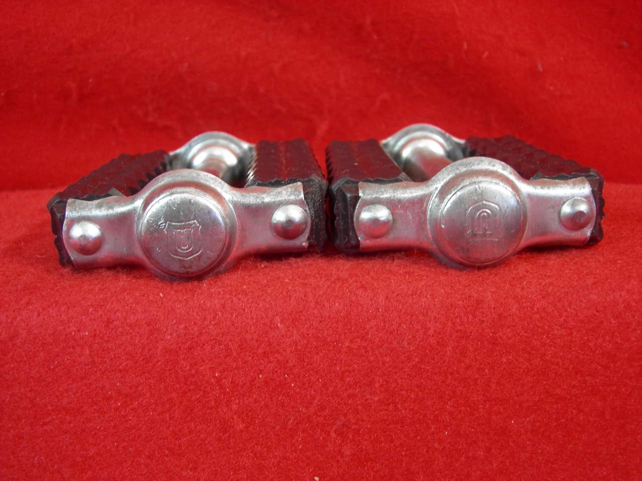 Union 4″ Waffle Pedal Pedals Set Steel 9/16ths Threads Germany Used.