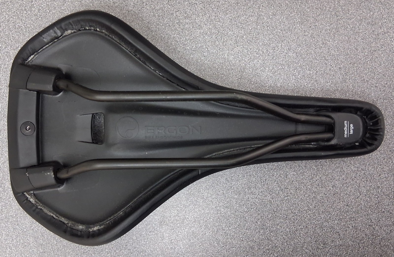 Ergon SMC Saddle – Stealth, Mens, Medium/Large