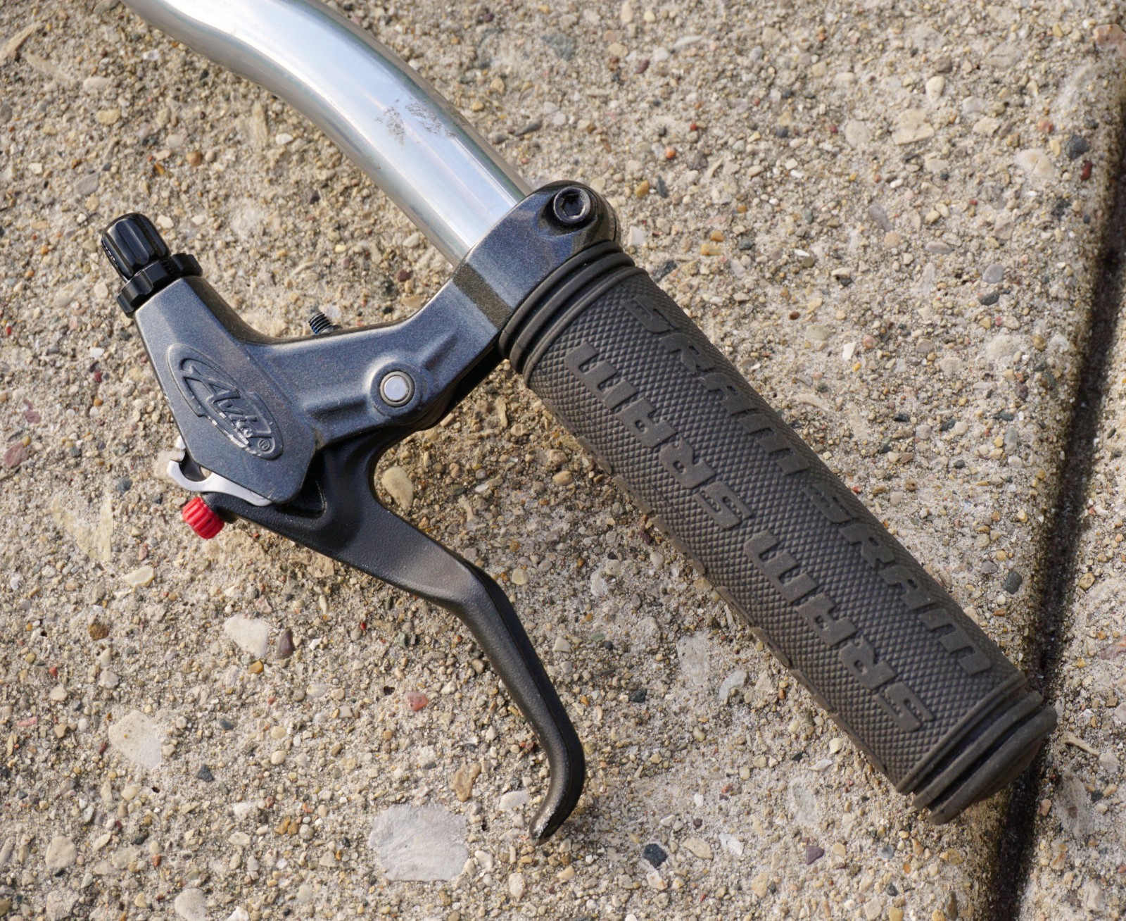 Riser Handlebar AVID SD Brake Levers Flat Bar 57cm Single Speed Fixed Gear Bike