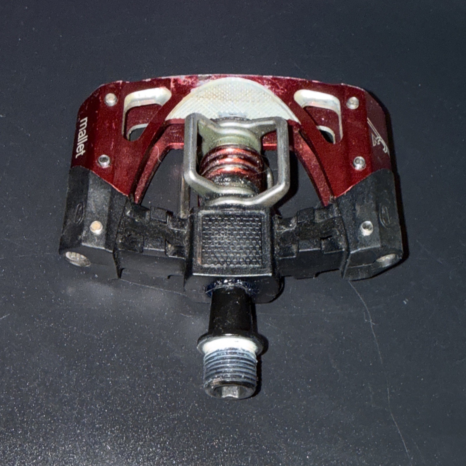 Crankbrothers Mallet-3 9/16 in Clipless Pedal – Black/Red