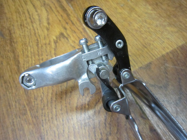 NOS VINTAGE SUNTOUR XCE 28.6 CLAMP-ON BOTTOM PULL FRONT DERAILLEUR