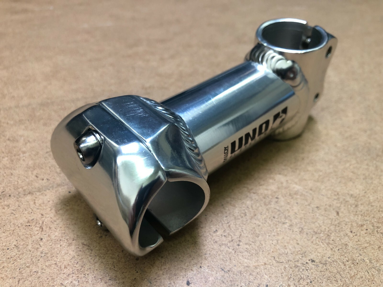 New Kalloy Bicycle Ahead Stem 1-1/8″ 28.6mm 5 Deg Rise Bore 25.4 Anodized Silver
