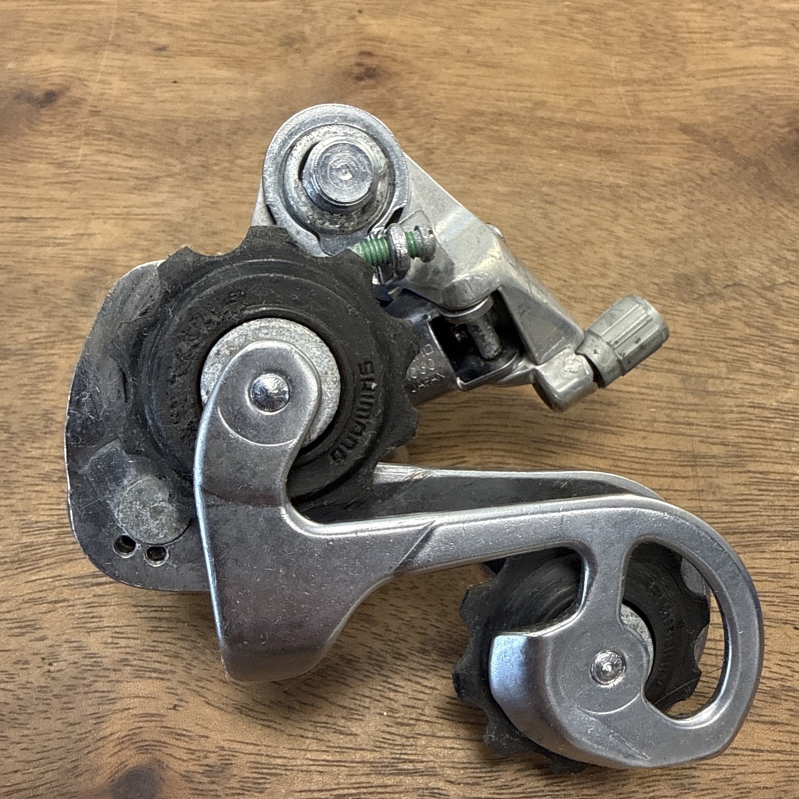 Shimano 105 RD-1050 Rear Derailleur 6/7 Speed Road Made in Japan Silver