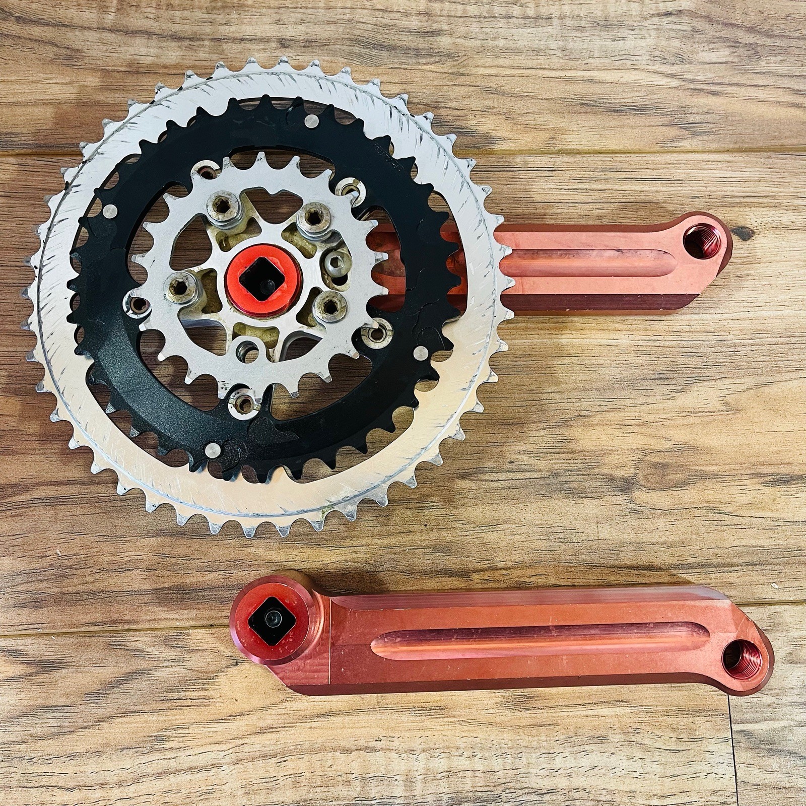 Caramba Double Barrel CNC Aluminum Crankset 175 94/58 BCD Red Ano