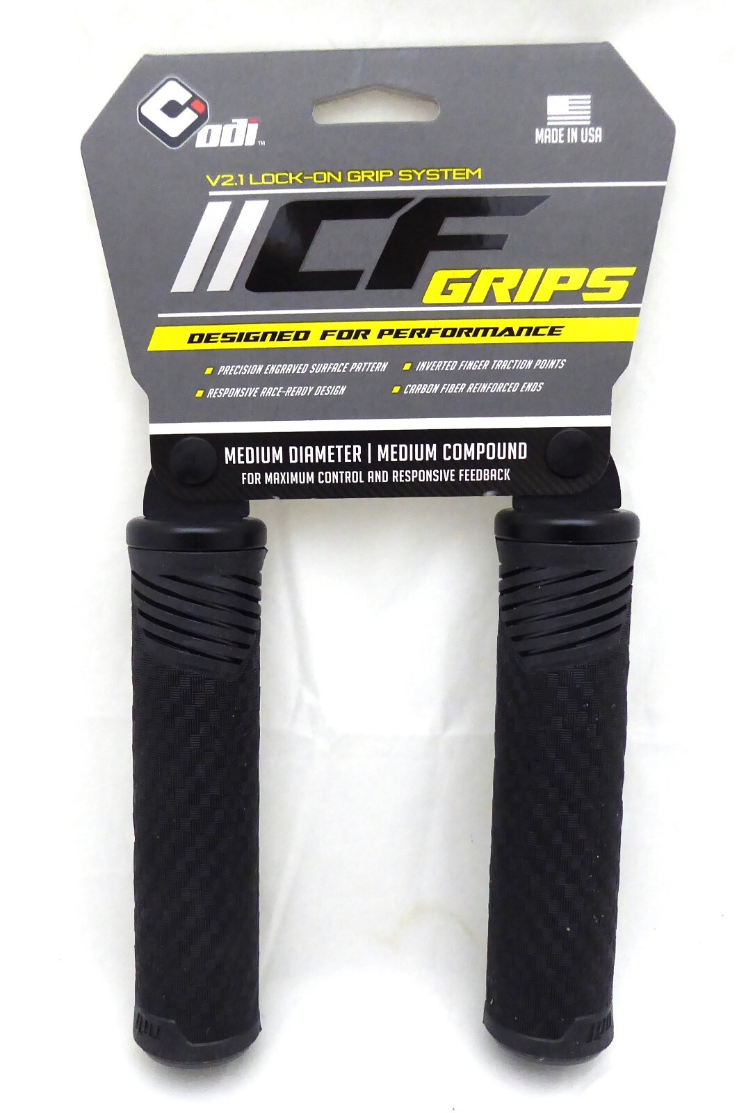 ODI Lock-On MTB Grips CF – Pearl Black Gray/Black