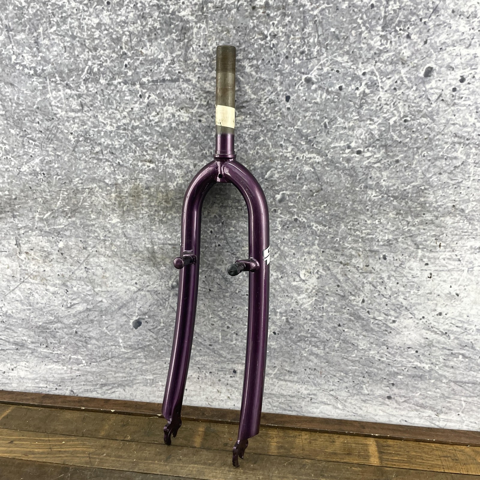 Vintage GT Mountain Bike Fork 26in SHORT 1 inch Threaded Canti Purple Steel 80s