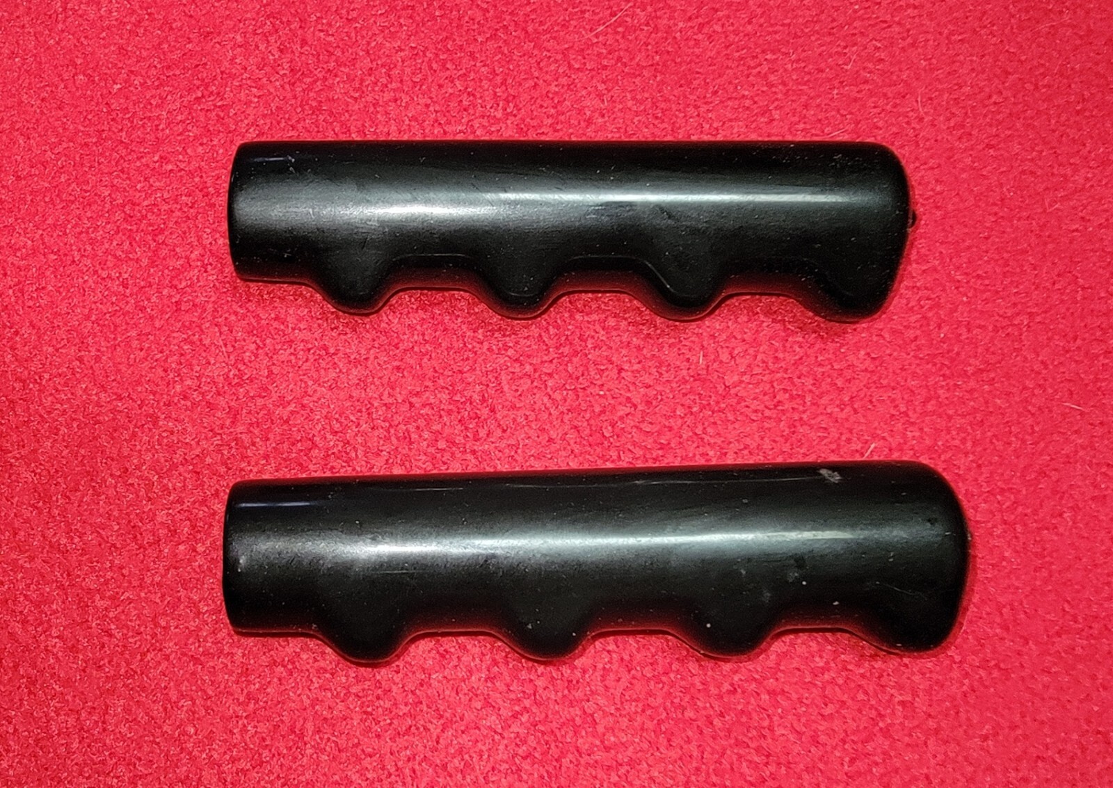 2 Bike Bicycle Black Smooth Hand Grips Molded – 7/8″ X 4.5 Inches Long