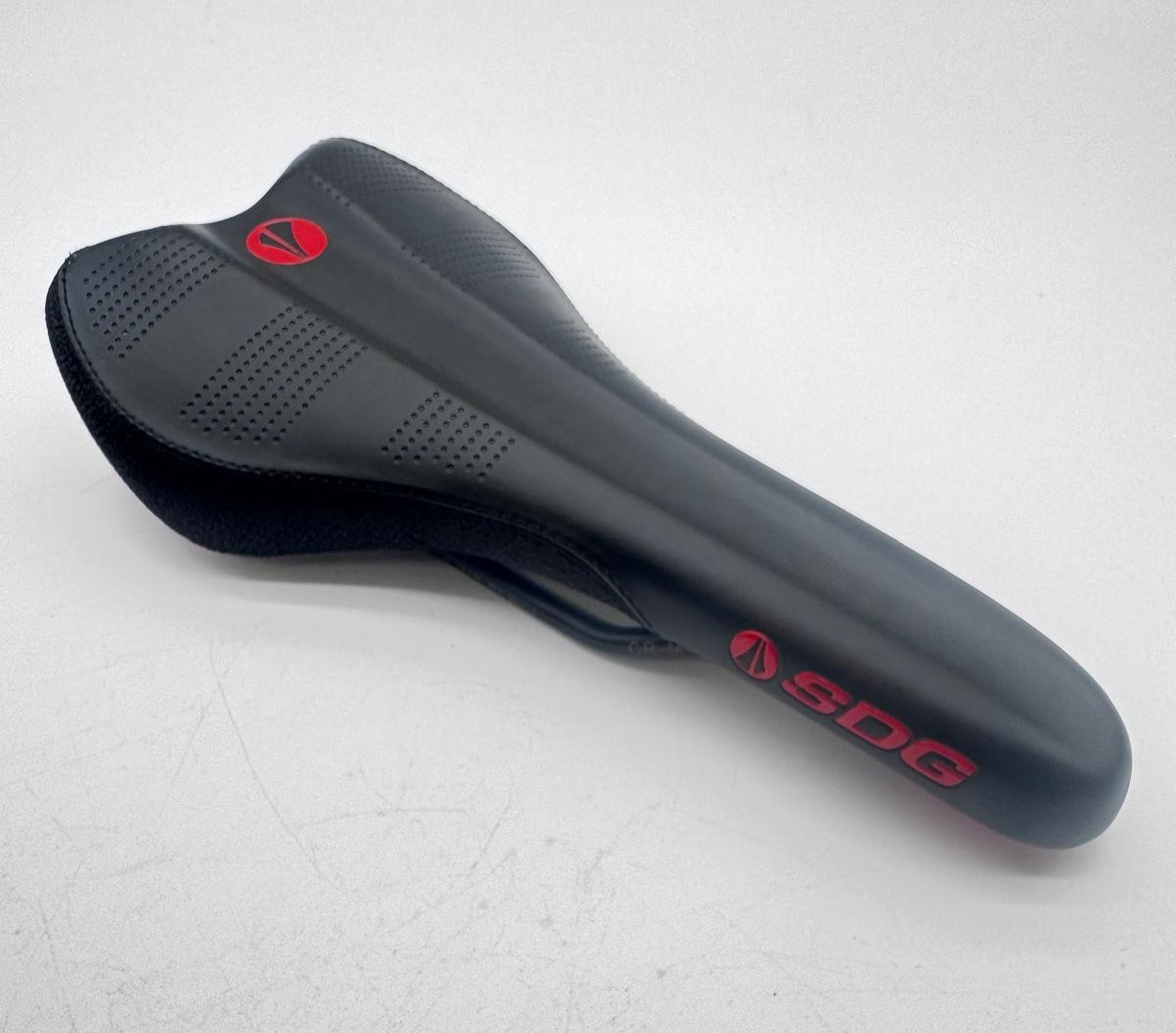 SDG Saddle Radar Red and Black CR-MO rails