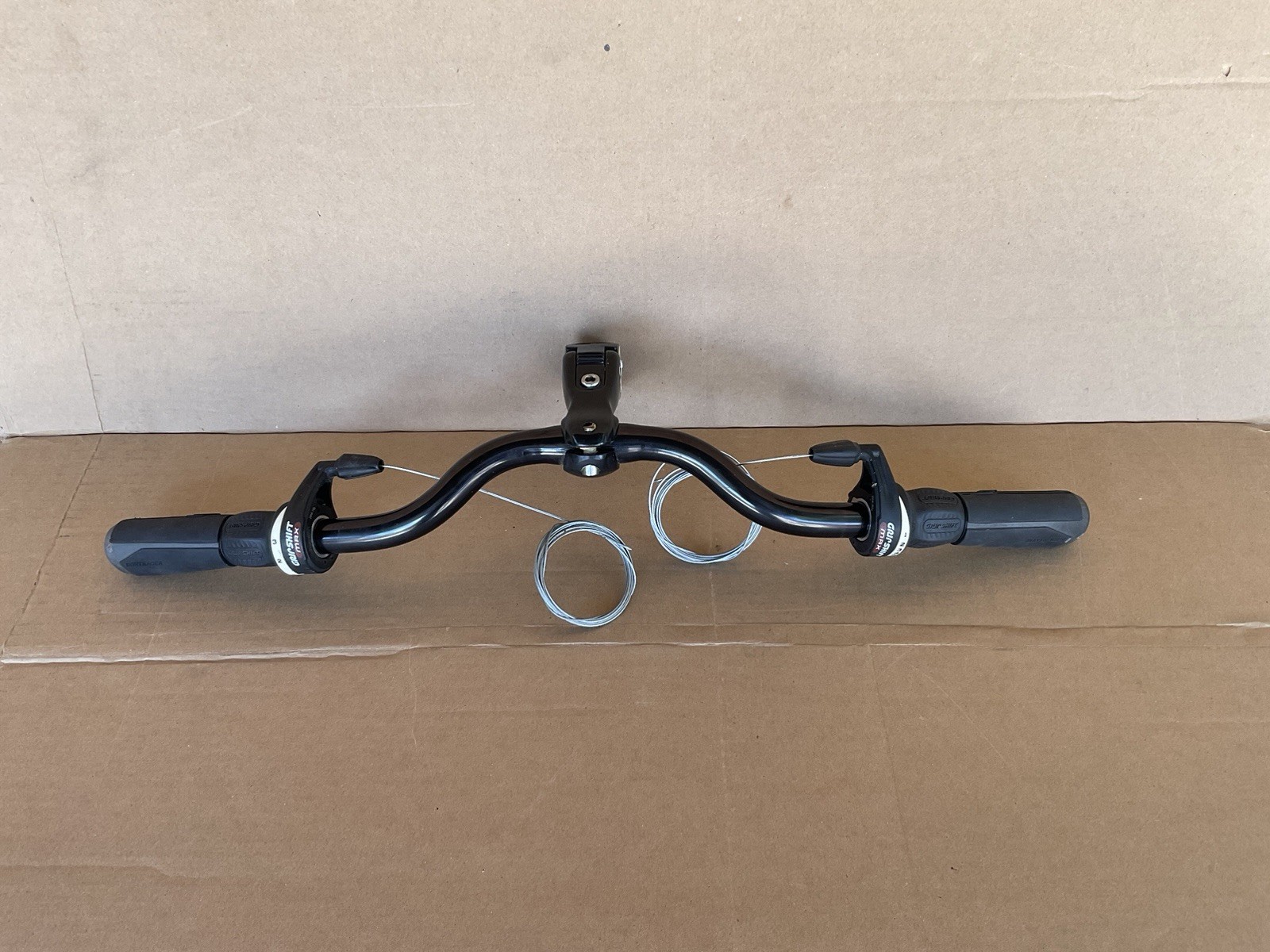 Grip Twist Shifters 3 X 8 Speed Front+Rear Pair Nice Condition Bars / Stem