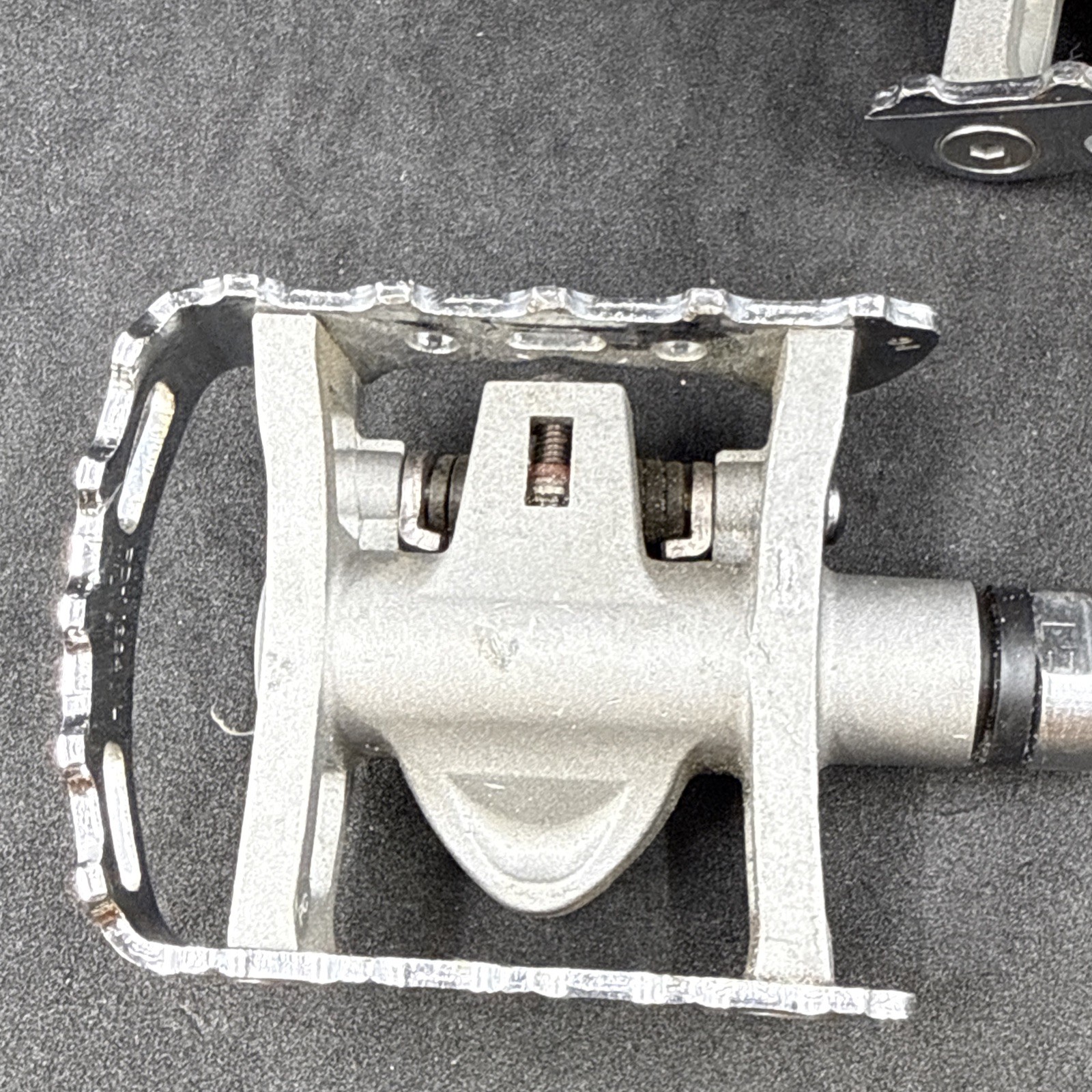 Shimano PD-M324 SPD Dual Platform Campus Pedals Silver EXCELLENT CONDITION