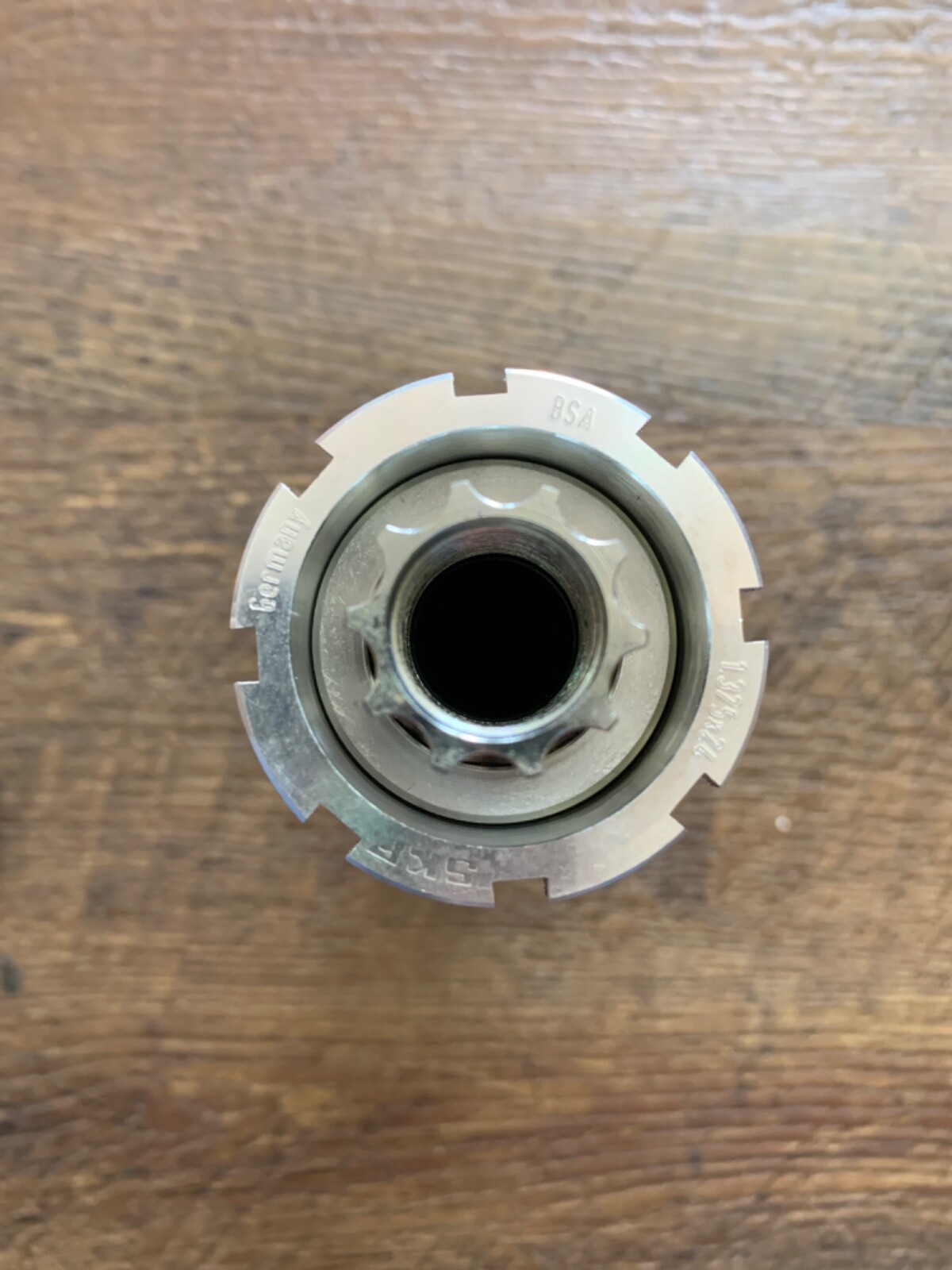 NOS SKF BRI-300 Bottom Bracket ISIS Spindle 108mm – New!