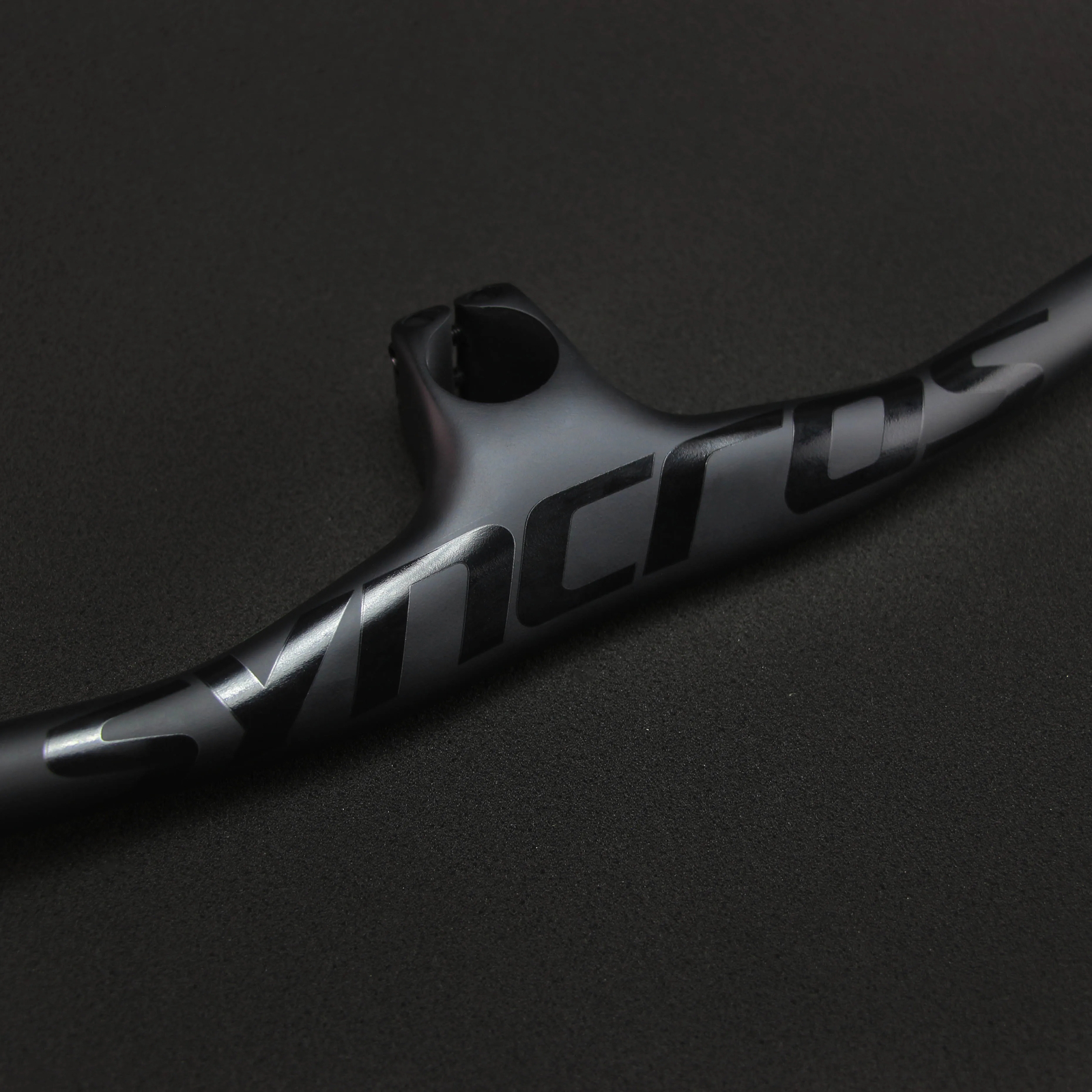 Full Carbon MTB bicycle Integrated Handlebar 8 Degree With Stem 30 / 40 / 50mm
