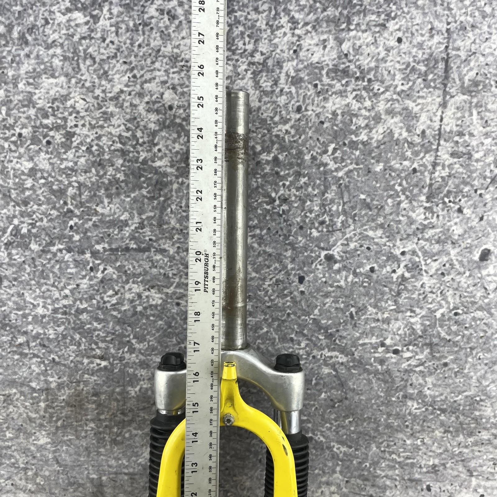 Vintage RockShox Quadra 21R Suspension Fork 1 1/8” 28.6mm 630mm 9″ Steerer MTB