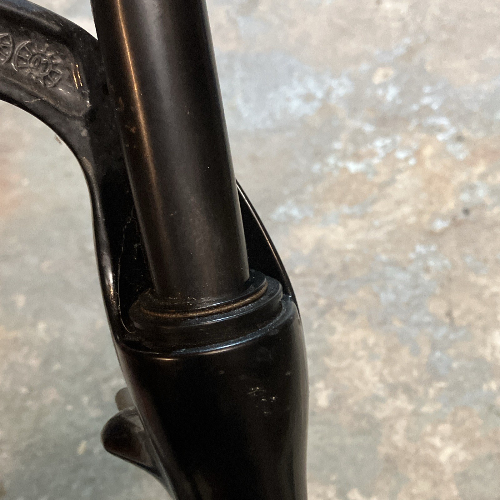 RockShox Judy TT Black Suspension Bicycle Front Fork for Repair or Parts
