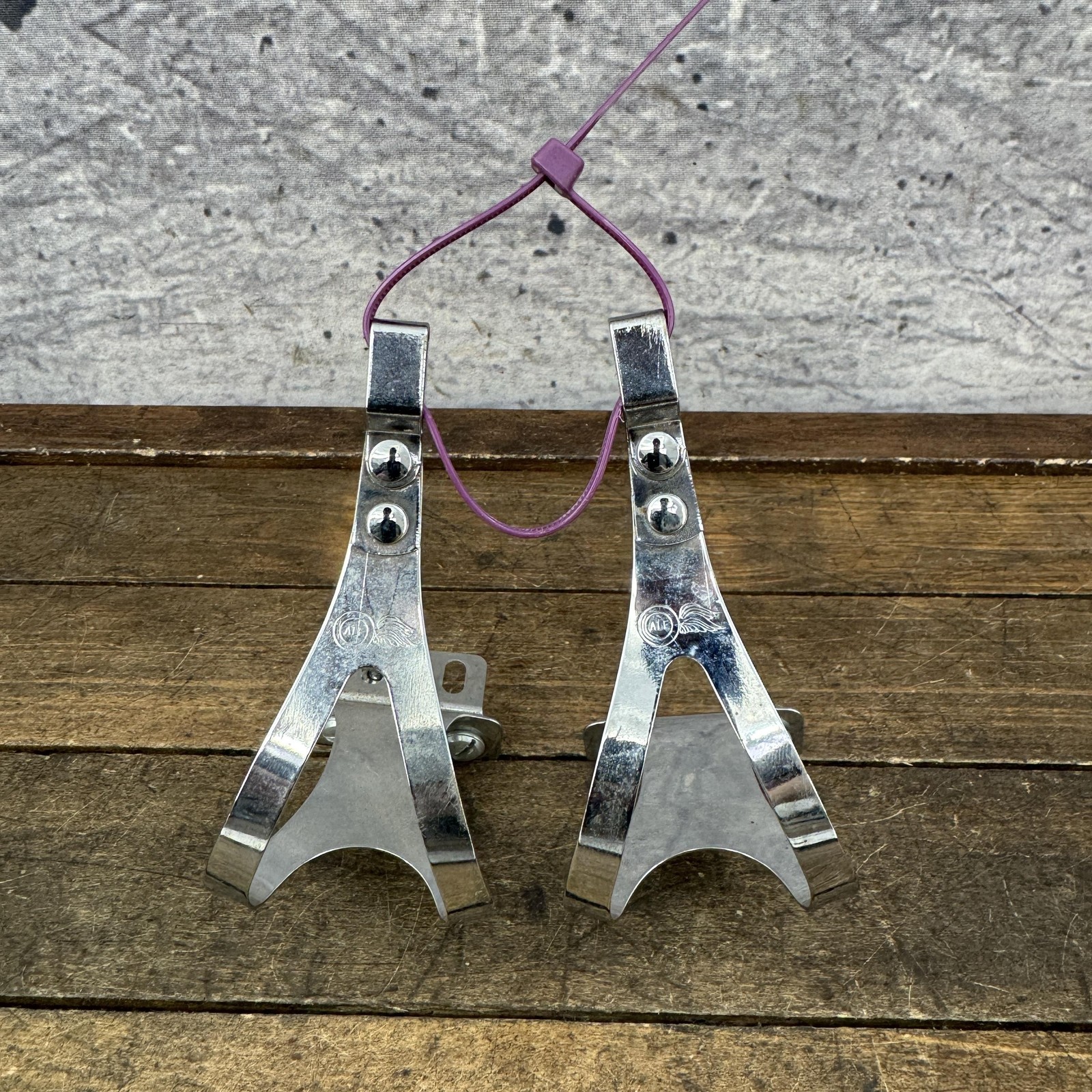 Vintage ALE Toe Clip Pair Chrome Steel 70g Road Track Bike Italy 1970s