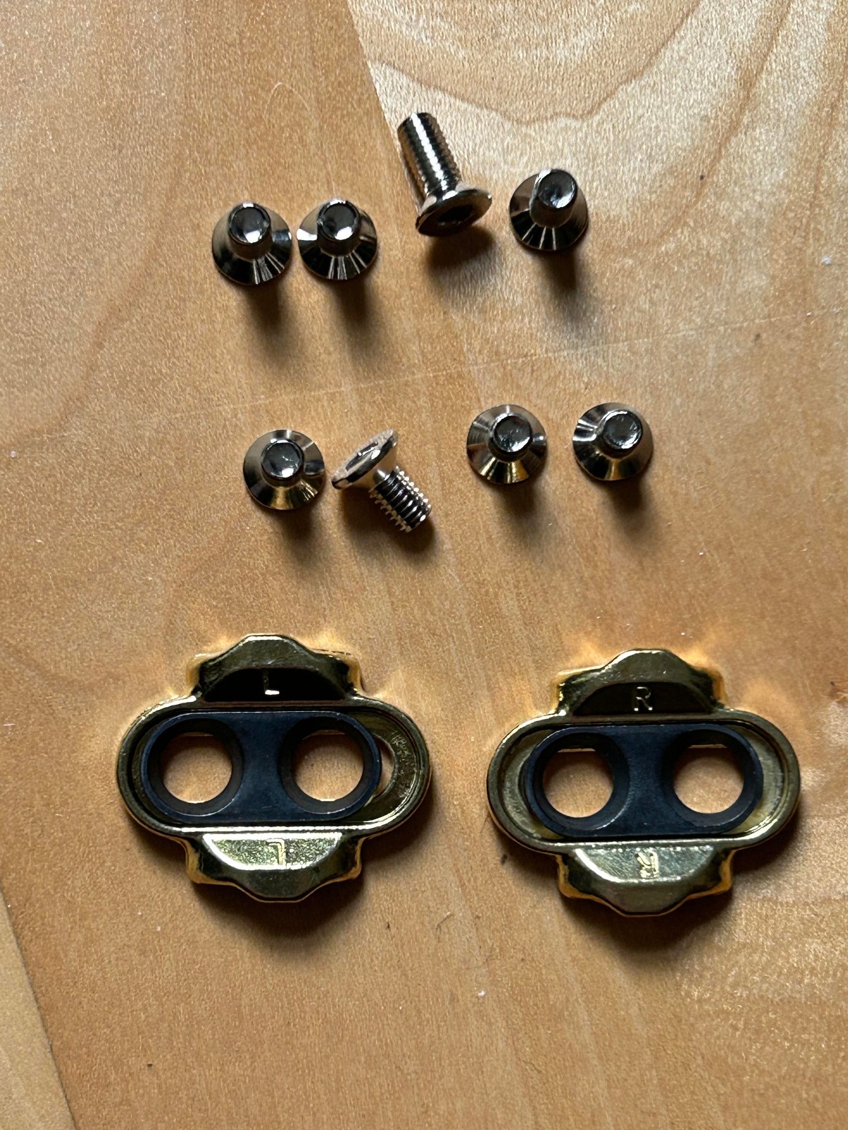Crank Brothers Eggbeater T11 pedals 186g with new cleats and hardware