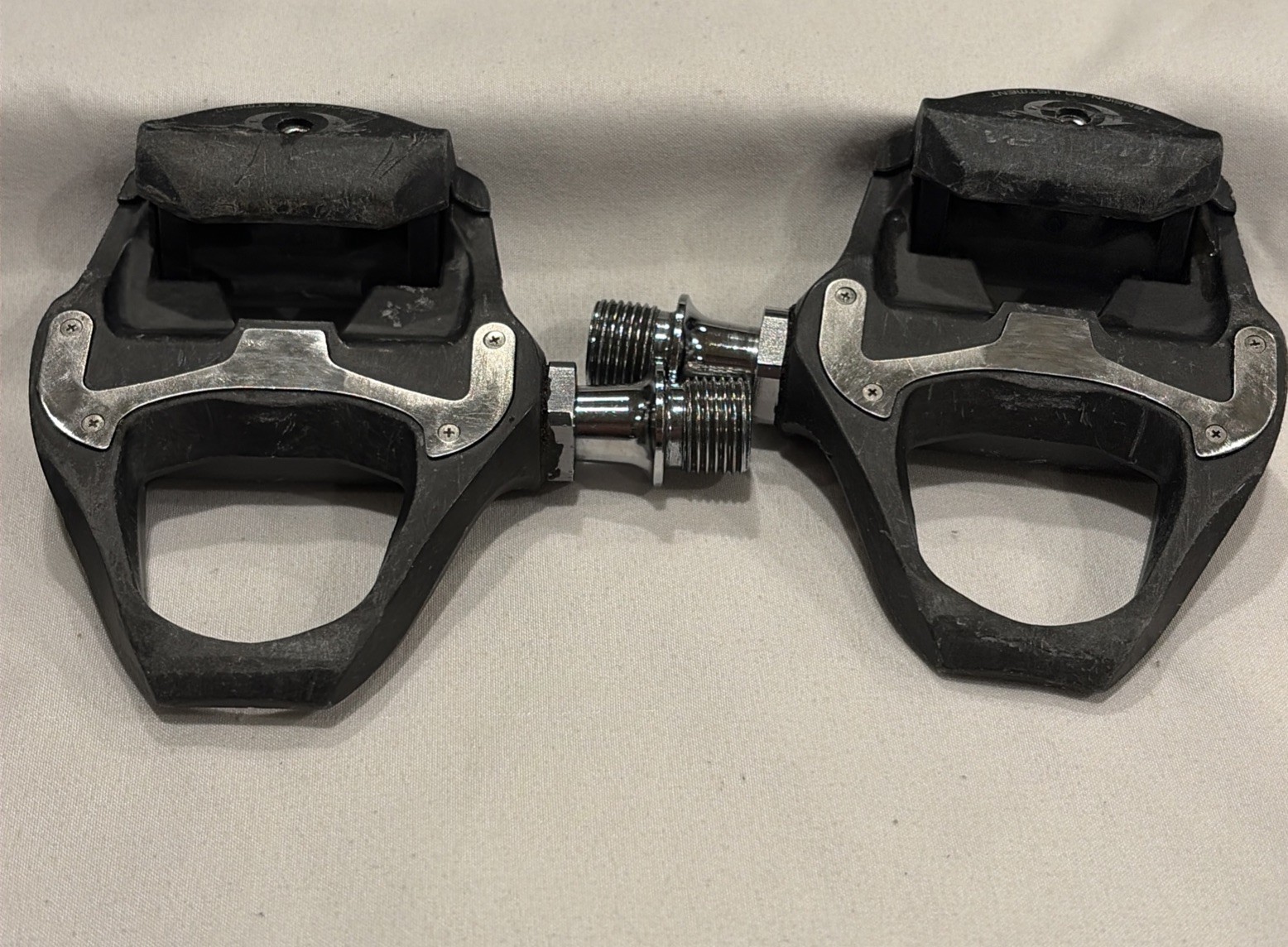 Shimano Ultegra PD-R8000 SPD-SL Carbon Road Pedals Cycling Pedal