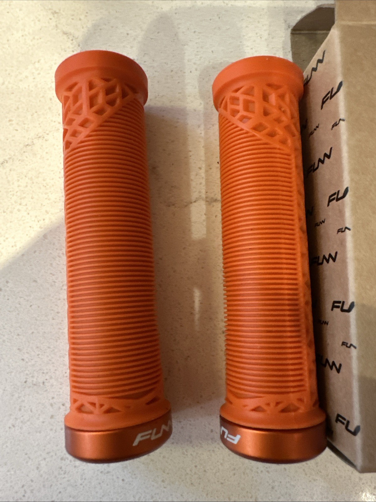Funn Hilt Jr Mountain Bike Grips with Single Lock On Clamp, Lightweight ORANGE