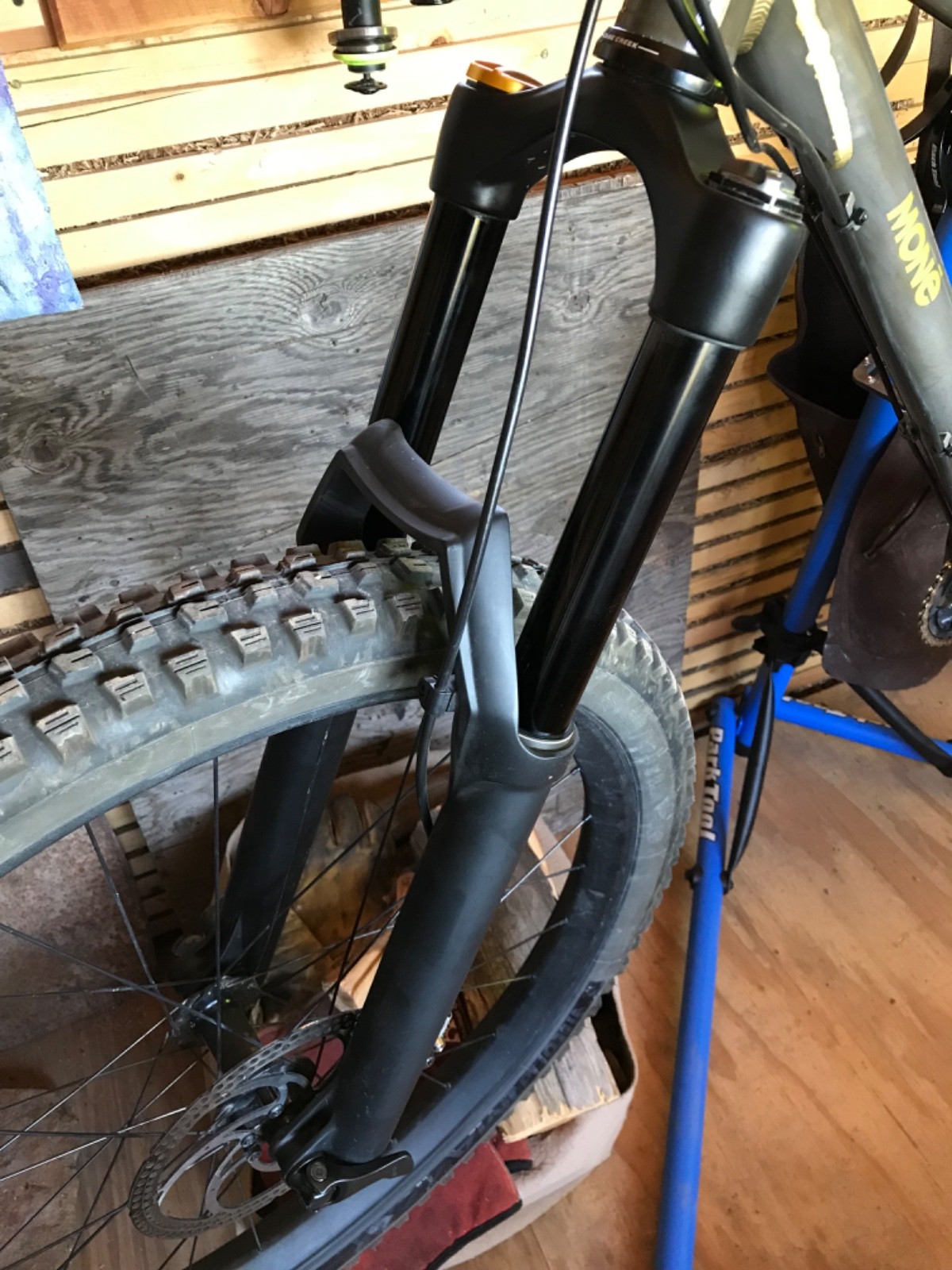 Marzocchi Z1 Bomber Coil 27.5″ Boost 15x110mm