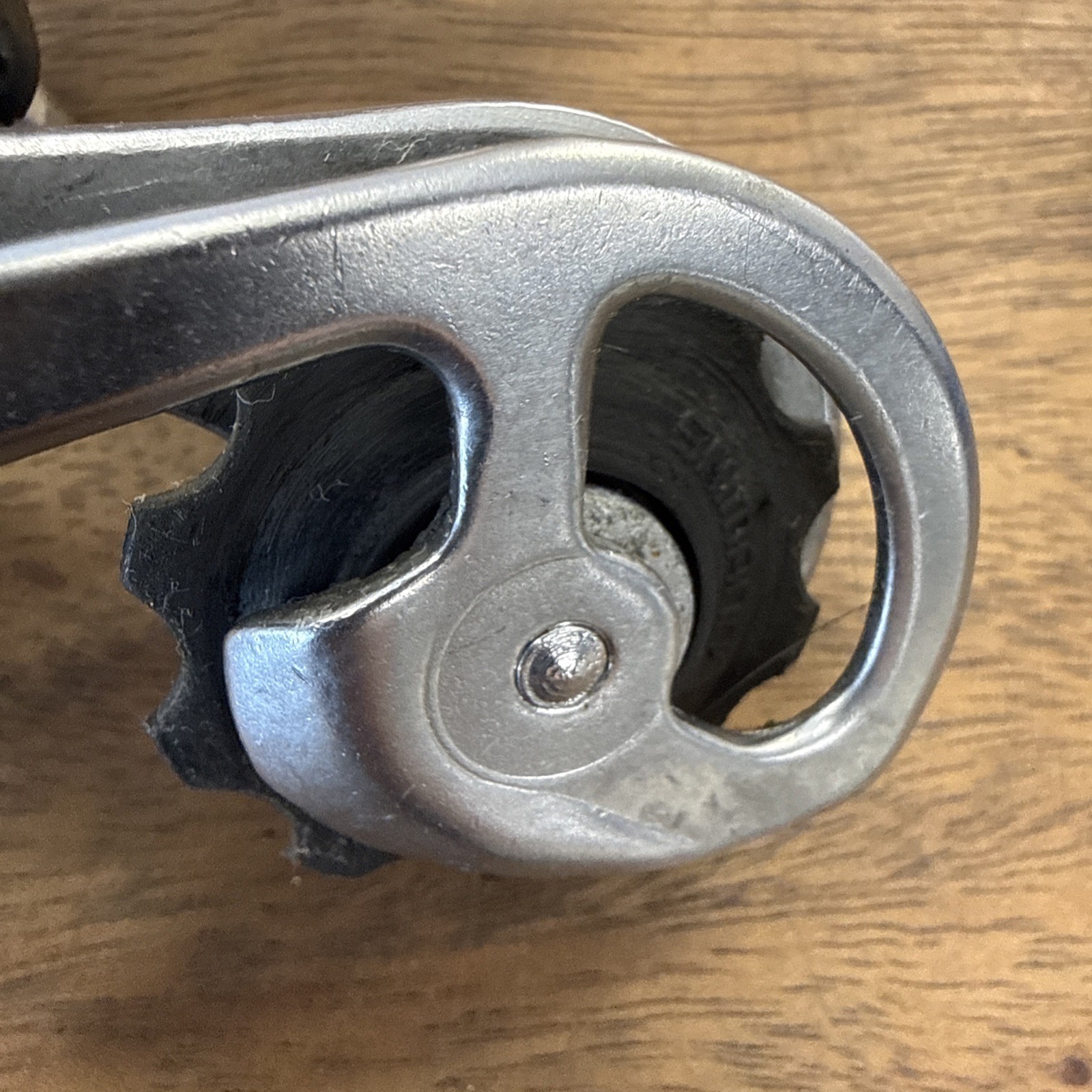 Shimano 105 RD-1050 Rear Derailleur 6/7 Speed Road Made in Japan Silver