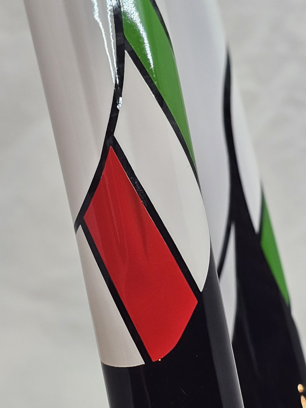 Colnago EPS Carbon Fork Tapered 1-1/8 to 1-1/4 700c White Italy 375g 330mm