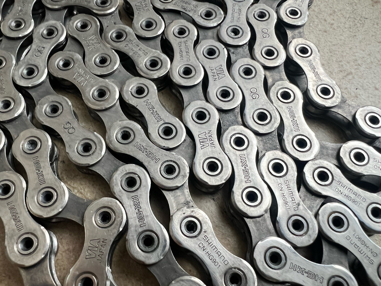 Shimano CN-HG901 Dura Ace XTR HG-X11 Bicycle Chain 11 speed 106 Links