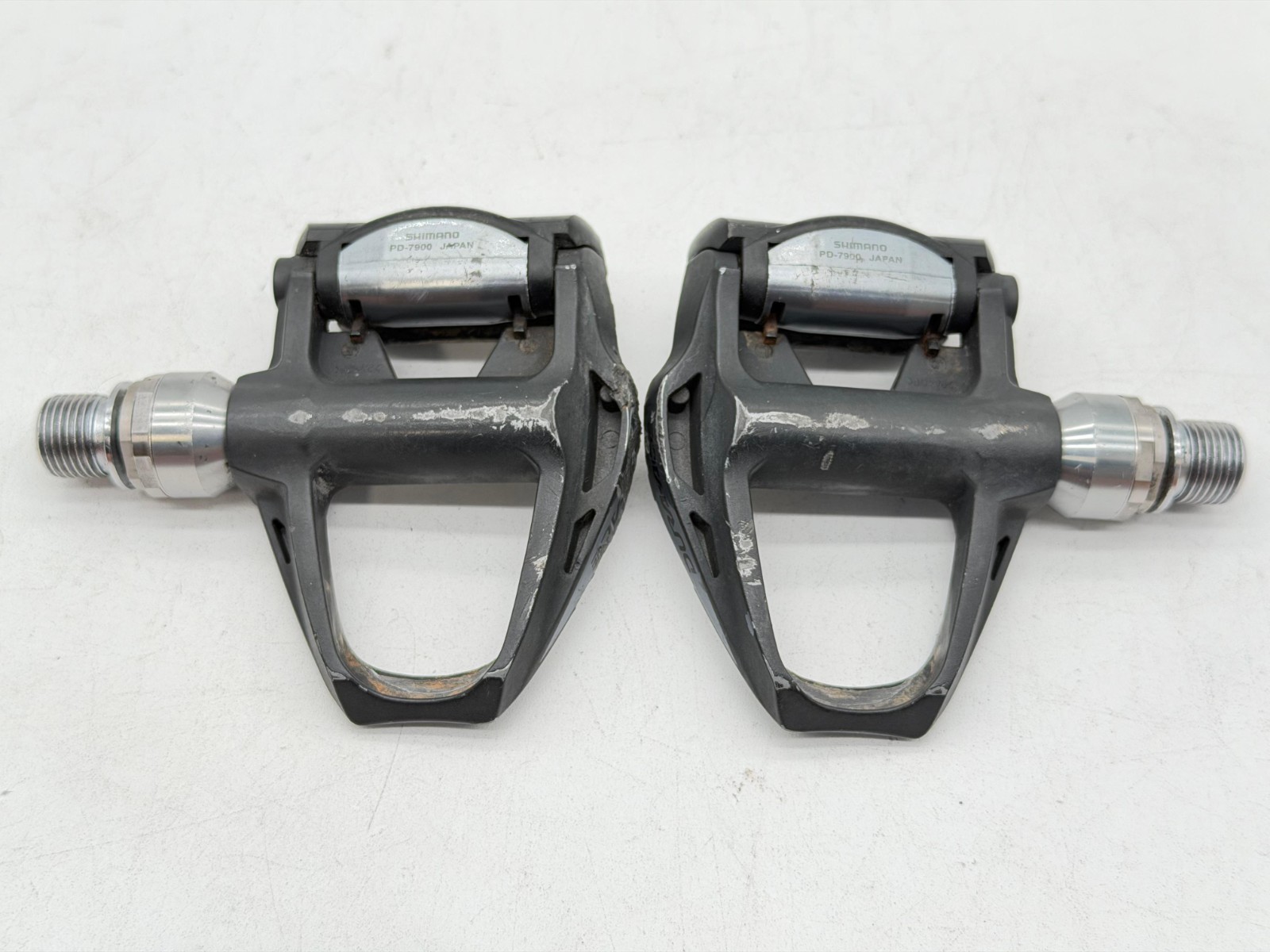 Shimano Dura-Ace PD-7900 Carbon Fiber Clipless Road Bike Pedals