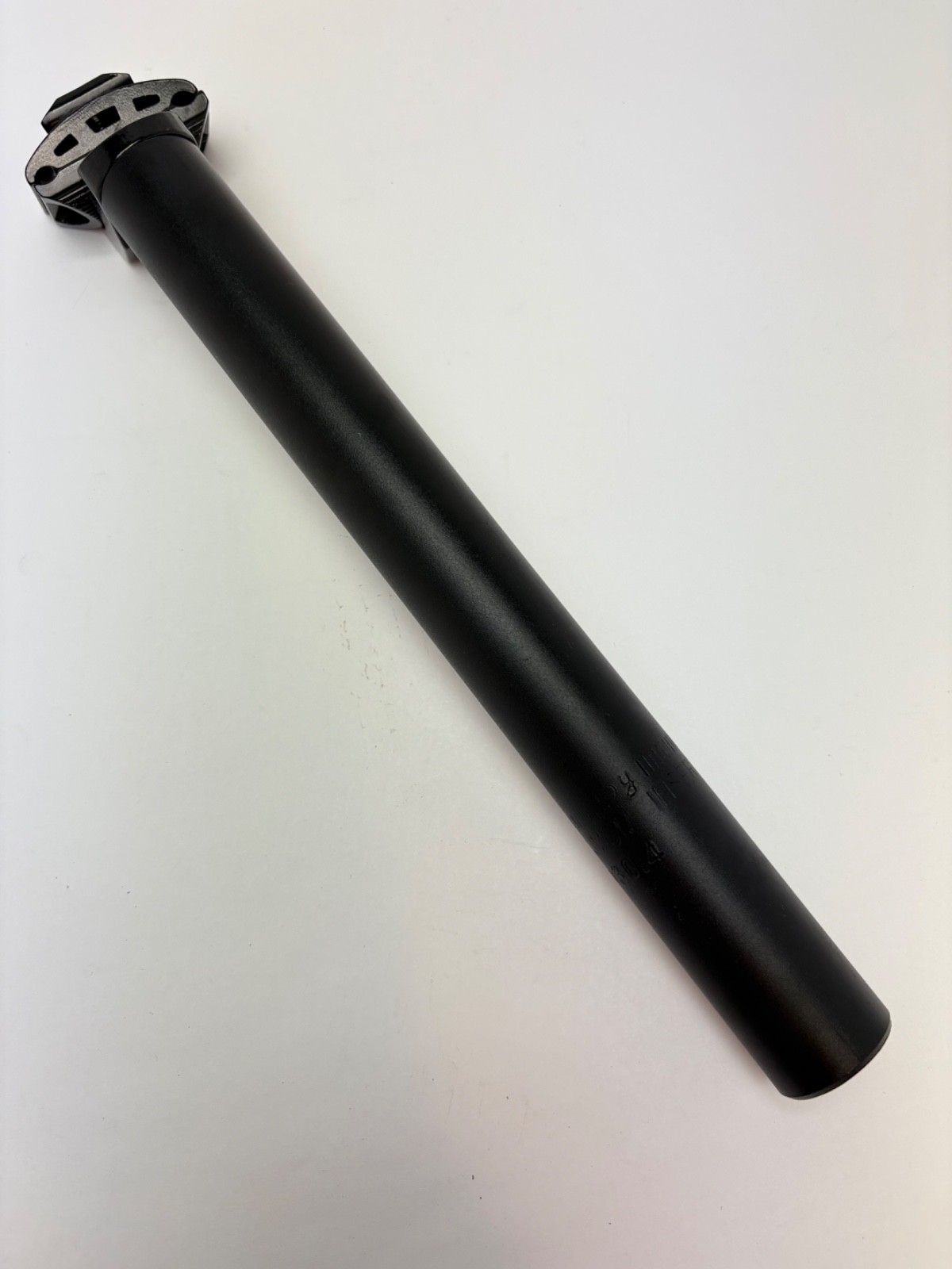 New Bike Bicycle Alloy Micro Adjust Seatpost 30.4mm x 300MM Black