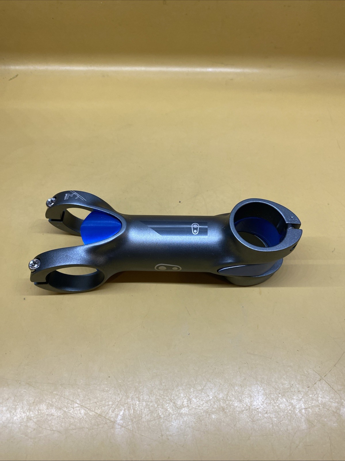 Iron/Blue Crankbrothers Cobalt 3 XC 100mm x 31.8 x 6* x 1-1/8i” Threadless Stem