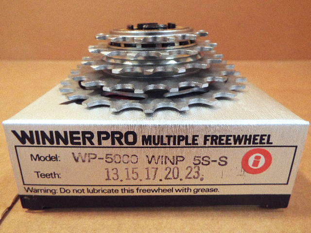 New-Old-Stock Suntour Winner Pro 5-Speed Freewheel (13×23) w/Silver Finish