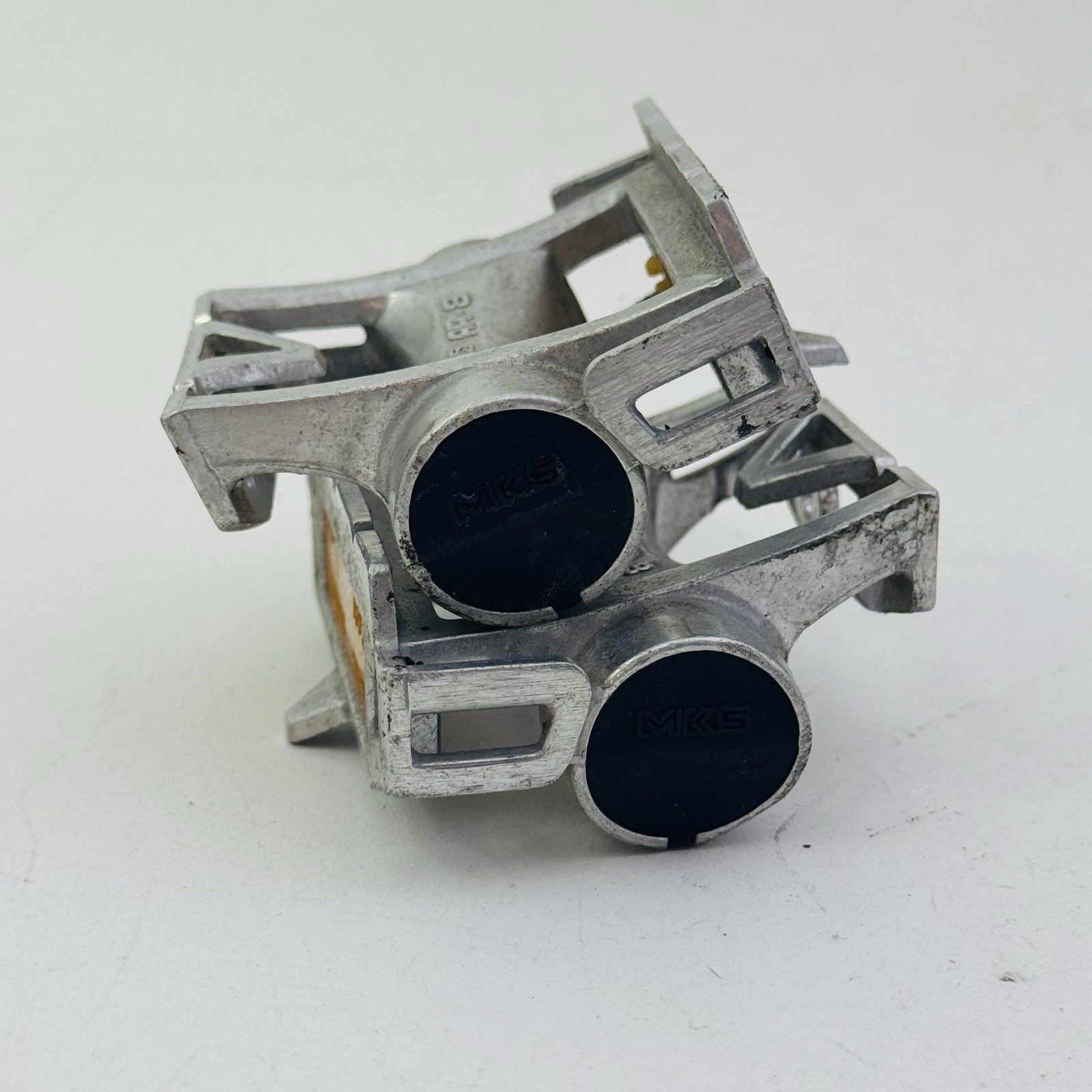 Vintage MKS AR-8 Platform Bike Pedals 9/16 In Silver Alloy Reflectors Japan A42