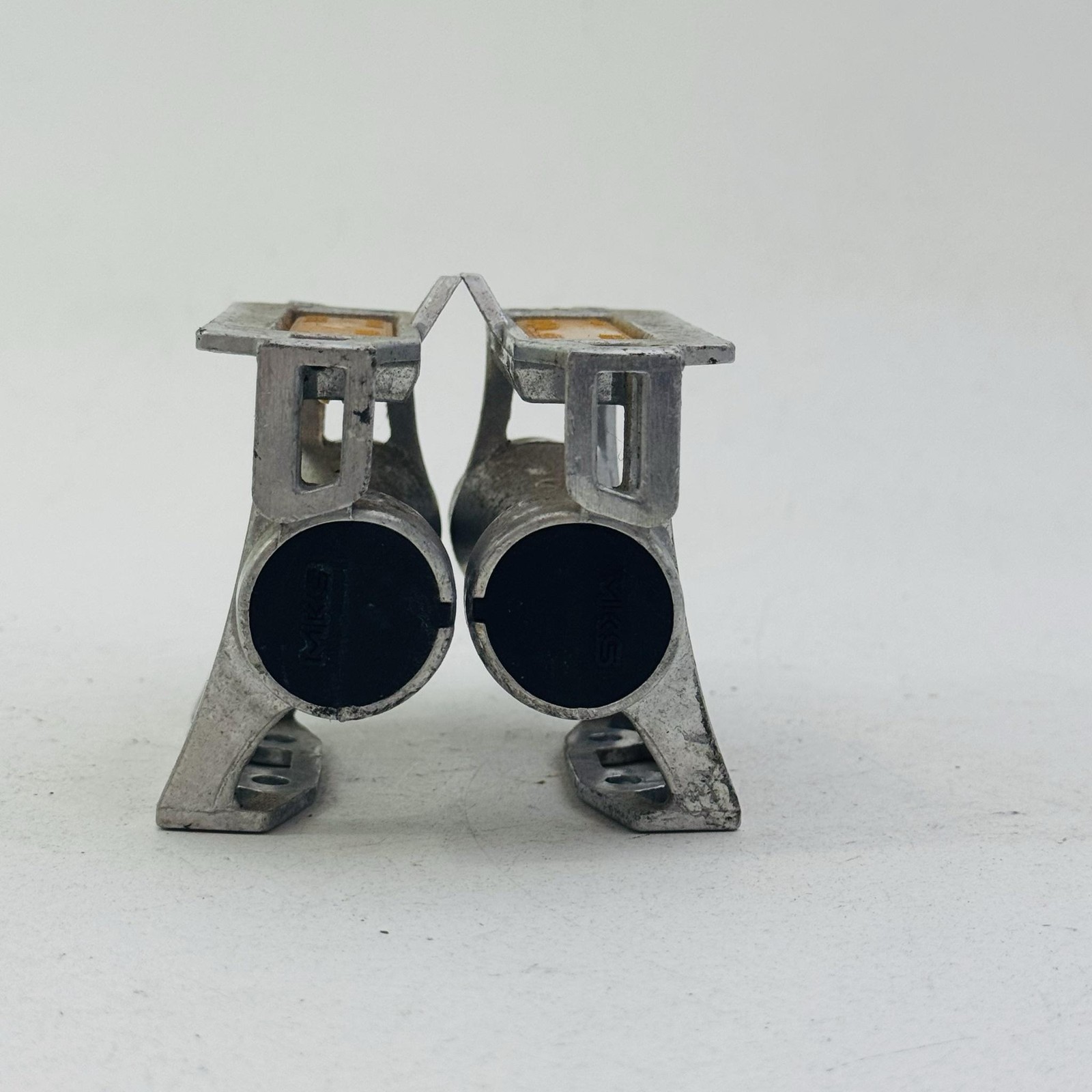 Vintage MKS AR-8 Platform Bike Pedals 9/16 In Silver Alloy Reflectors Japan A42