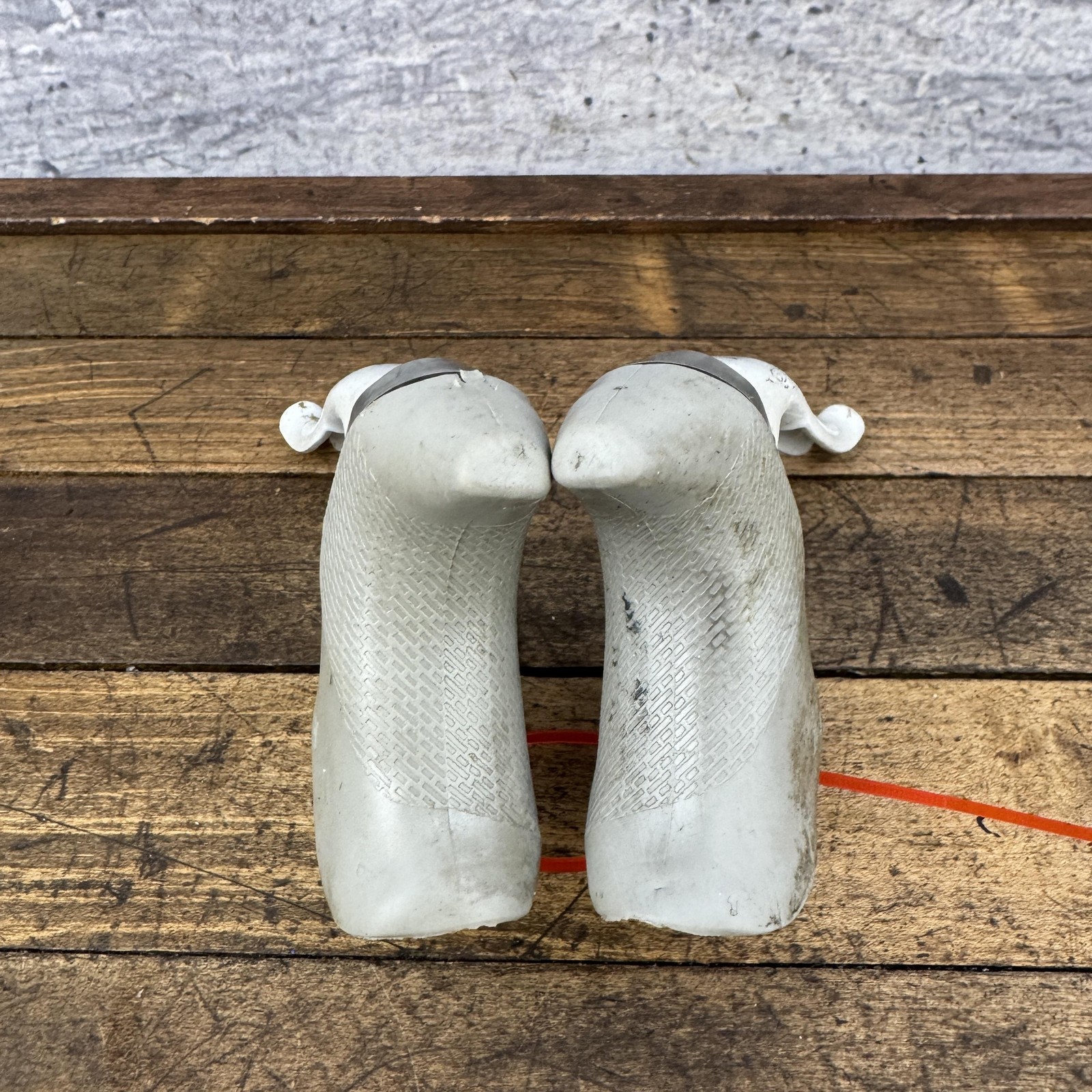 Vintage Shimano Sante BL-5001 Brake Levers Pair Aero Drop Bar 23.8mm Road White