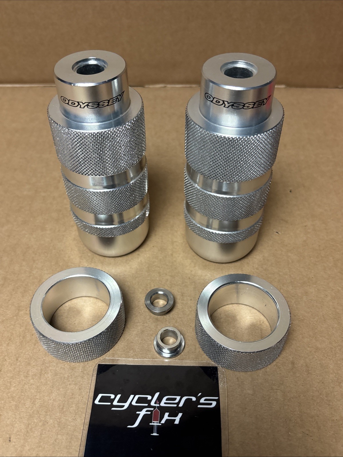 NOS Odyssey Strong Island 3/8|14mm Oversized Alloy BMX Pegs Fit: GT Pac-Man Dyno