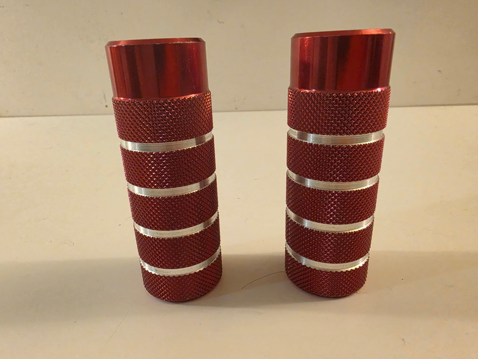 BMX Foot Pegs..3/8″..Bike…Bicycle…GT…DK…Redline…Mongoose..Standers Red