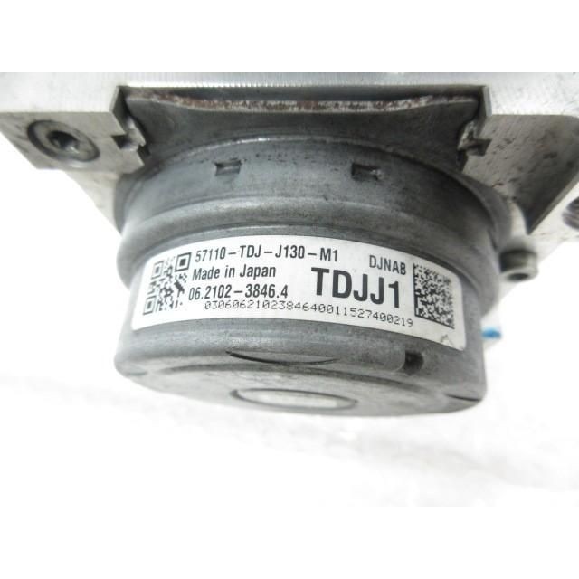 27 years S660 Beta JW5 ABS actuator 208795 4832