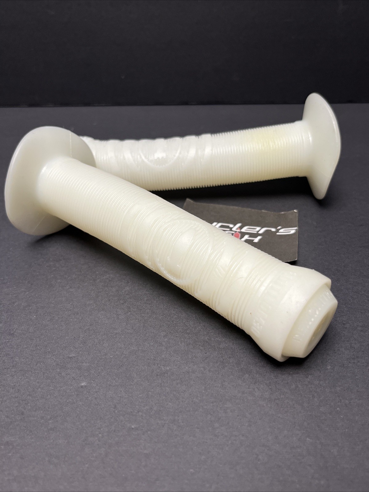NOS Volume Missile Frost Bmx Grips Fit: Haro Redline Dk Se Powerlite Schwinn Gt