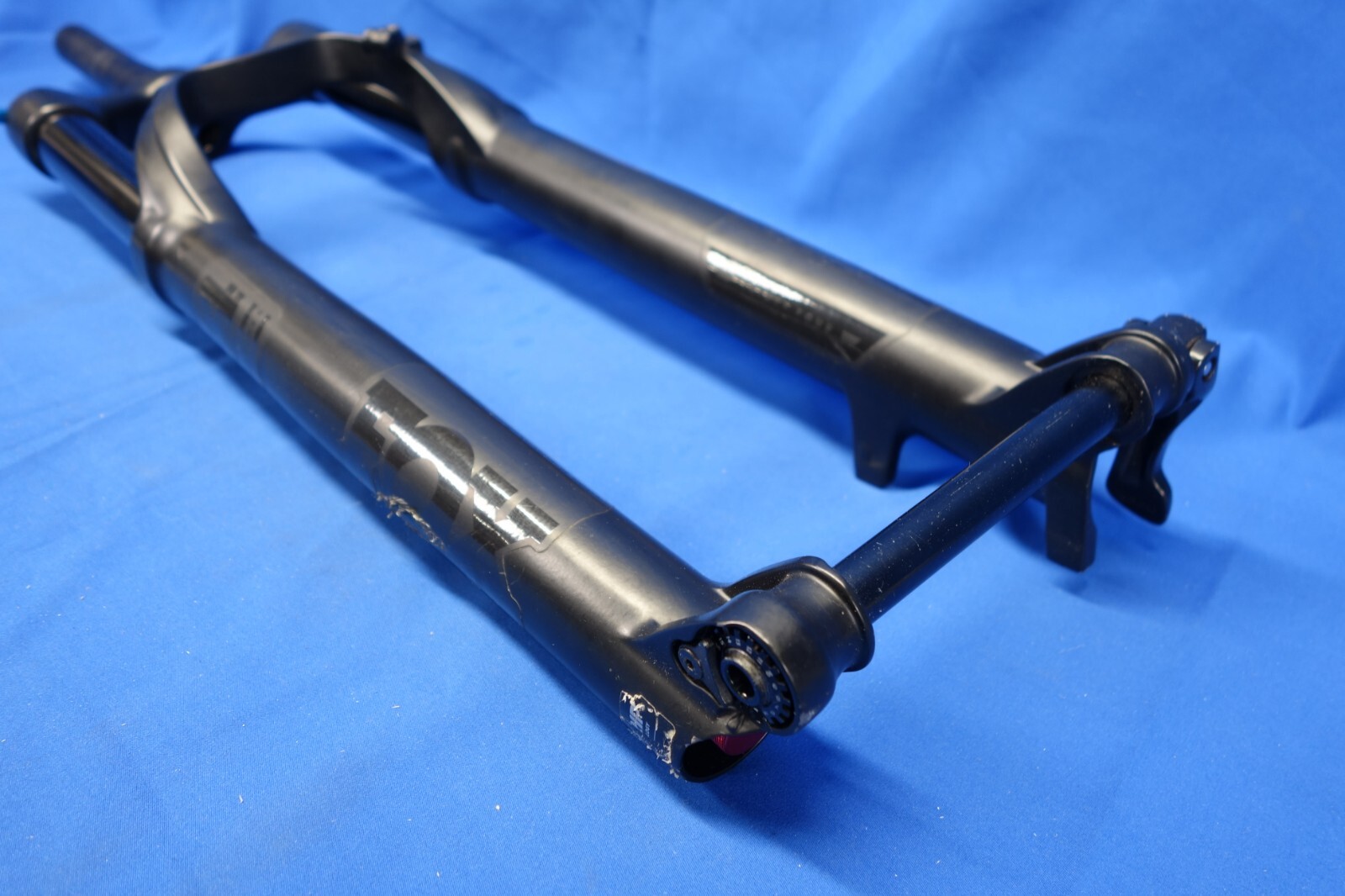 Fox Float 34 Grip Performance Series 29″ 140mm Travel Fork, Boost, 51mm OS
