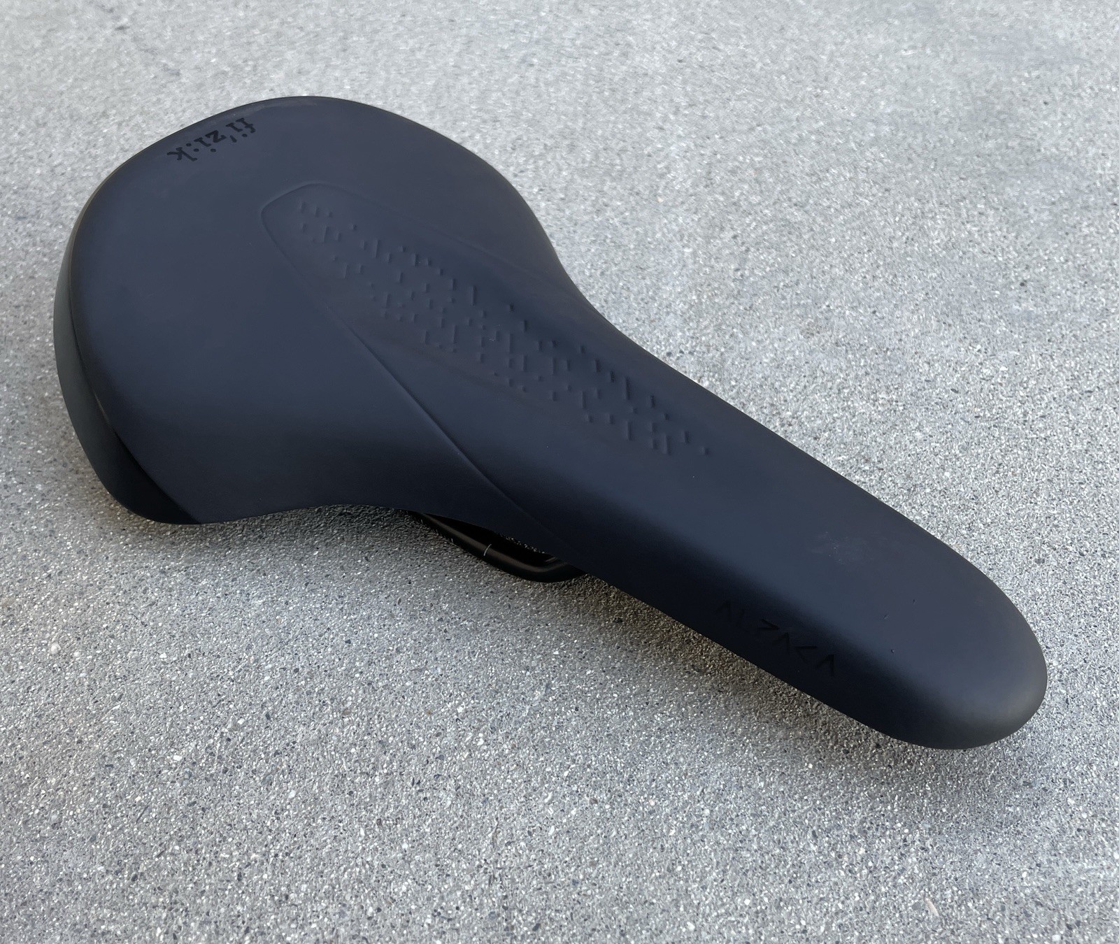 Fizik Terra Alpaca X5 Seat Saddle Mens Unisex Black Mountain Bike MTB 145mm