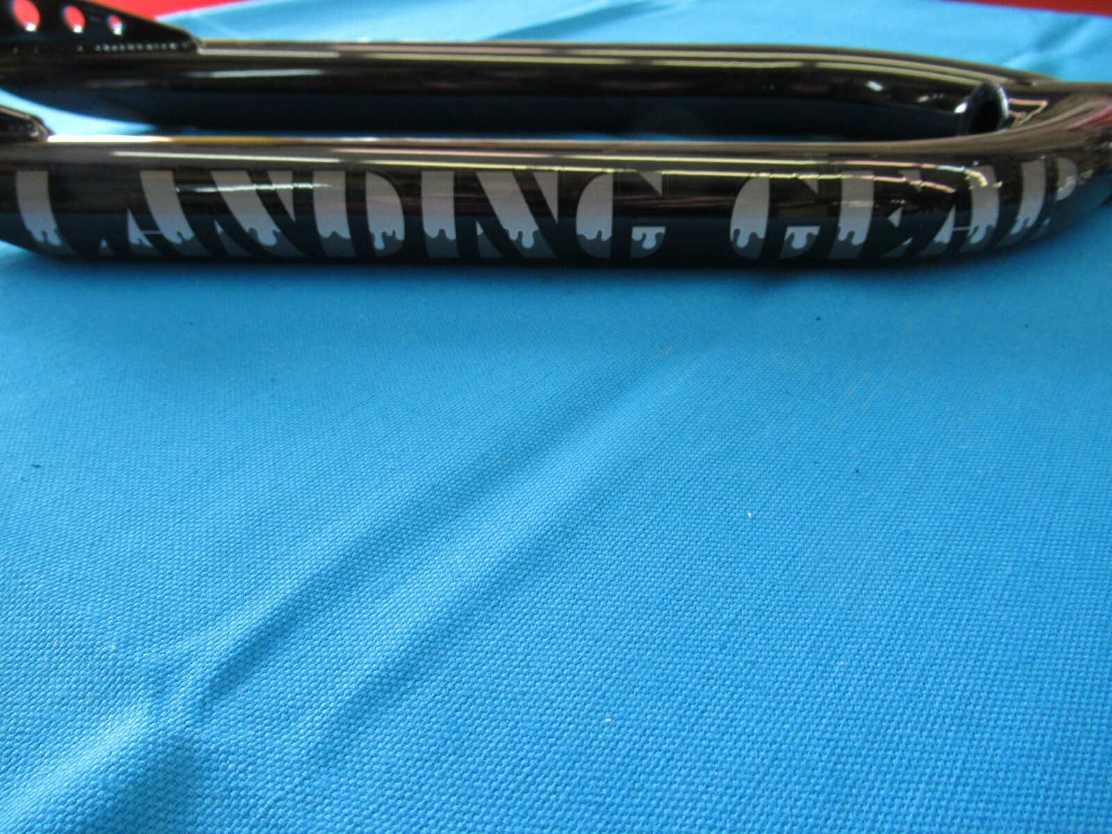 SE Bikes BMX Bicycle 26″ Black Landing Gear 1-1/8″ Threadless Fork Tube – New