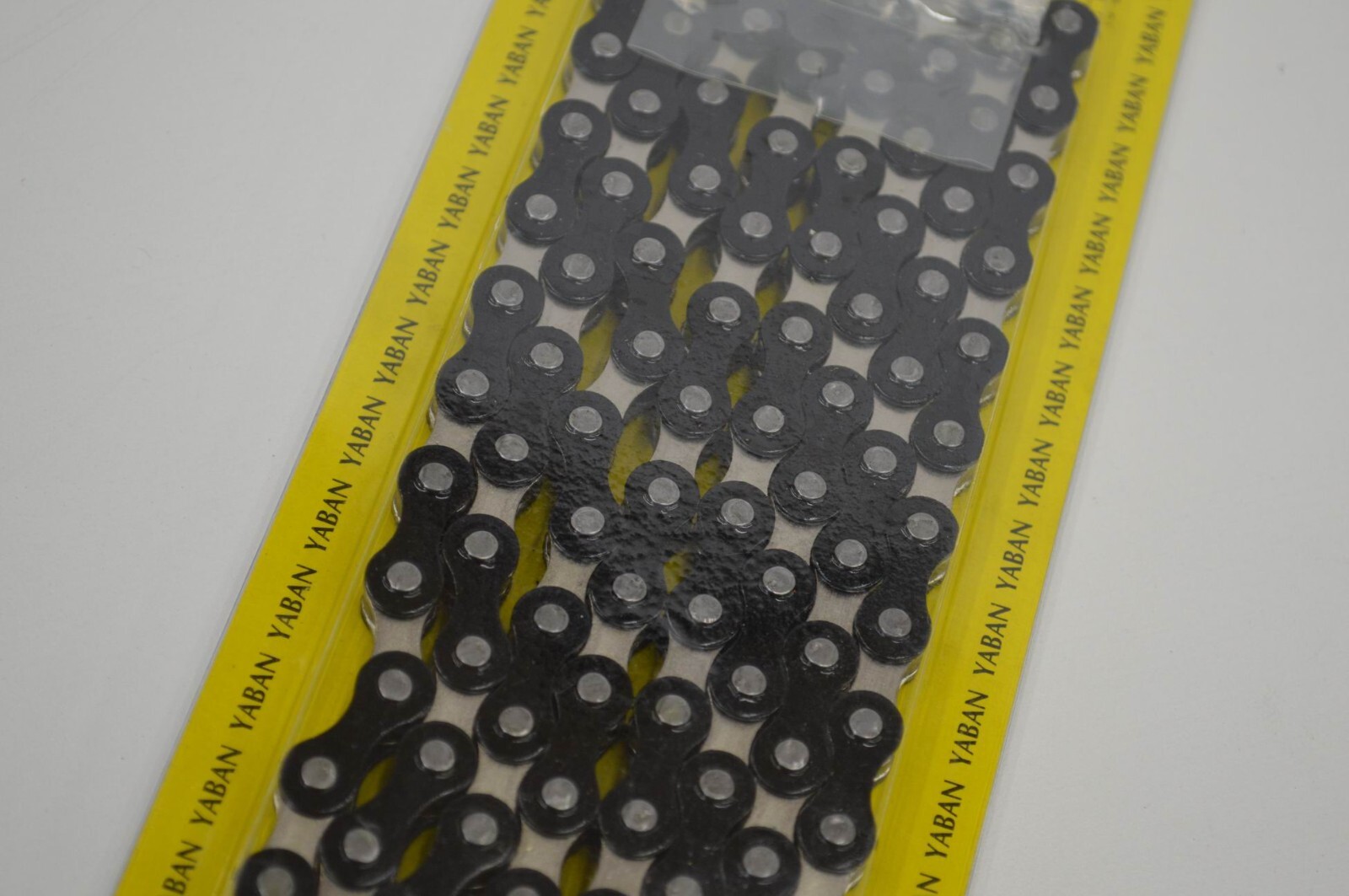 2-Tone Bicycle Chain 1/2″ x 1/8″ x 112 Links Cruiser Lowrider BMX Bicycle