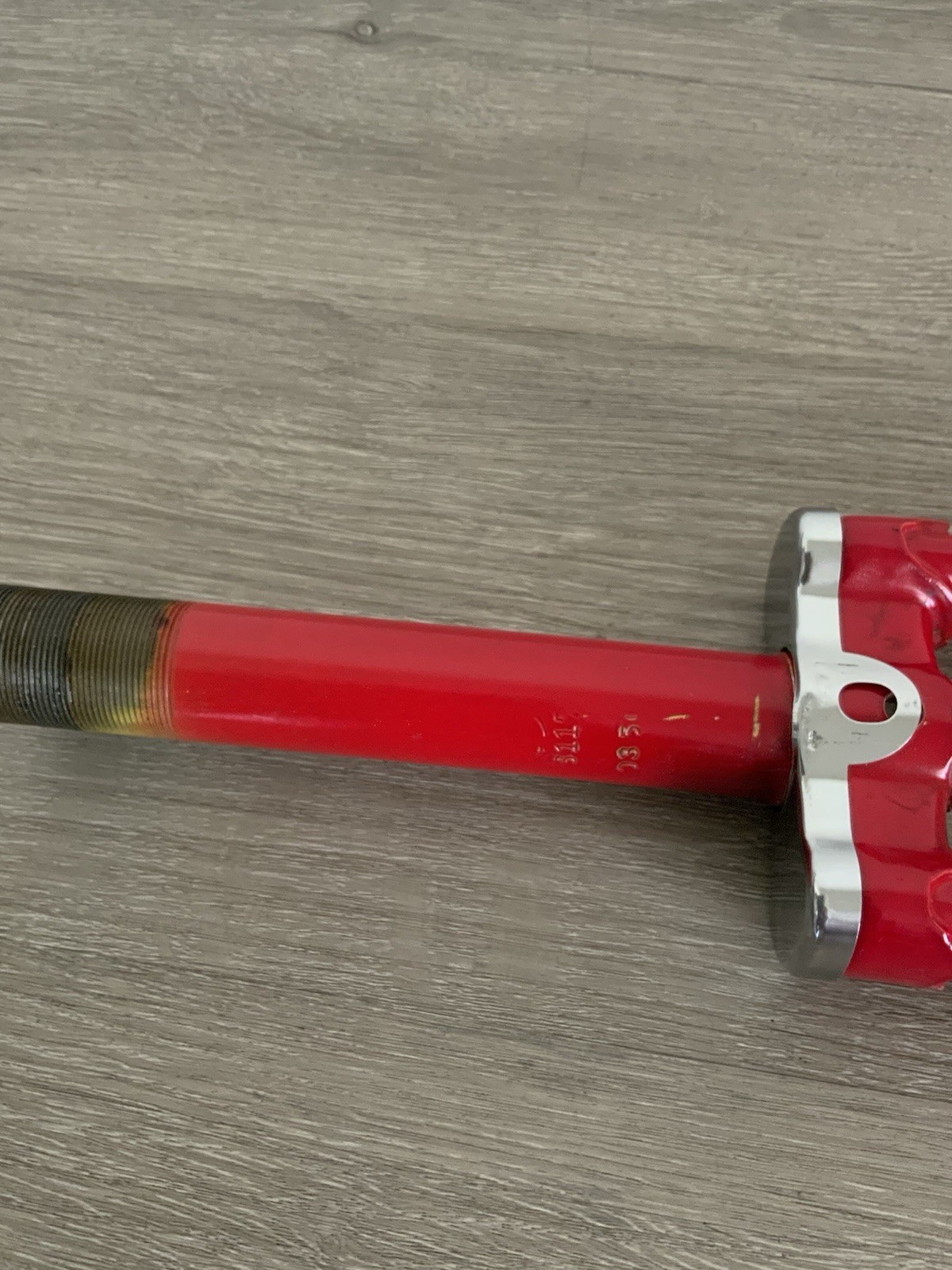 STEEL ONE-INCH THREADED FORK 27 INCH 145 MM STEERER BRITISH THREADED RED
