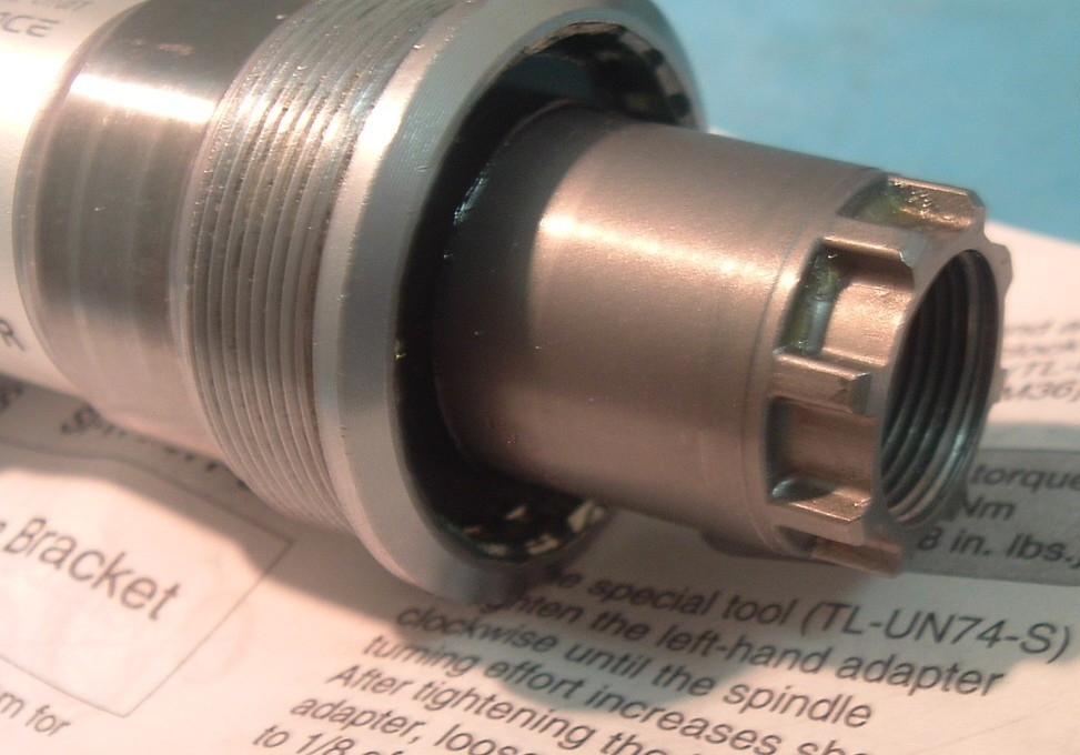 Shimano Dura Ace BB-7703 Sealed Cartridge NEW Bottom Bracket-68×118.5MM-’12 -NIB