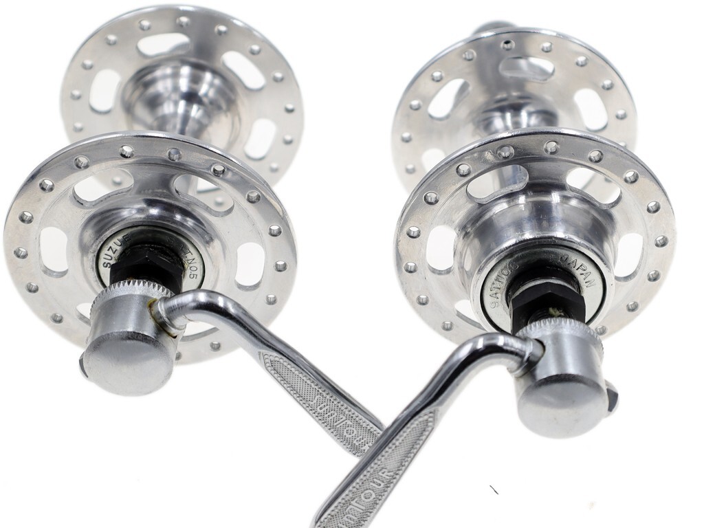 NOS! SUZUE Light Alloy High Flange 36H Hubset Silver