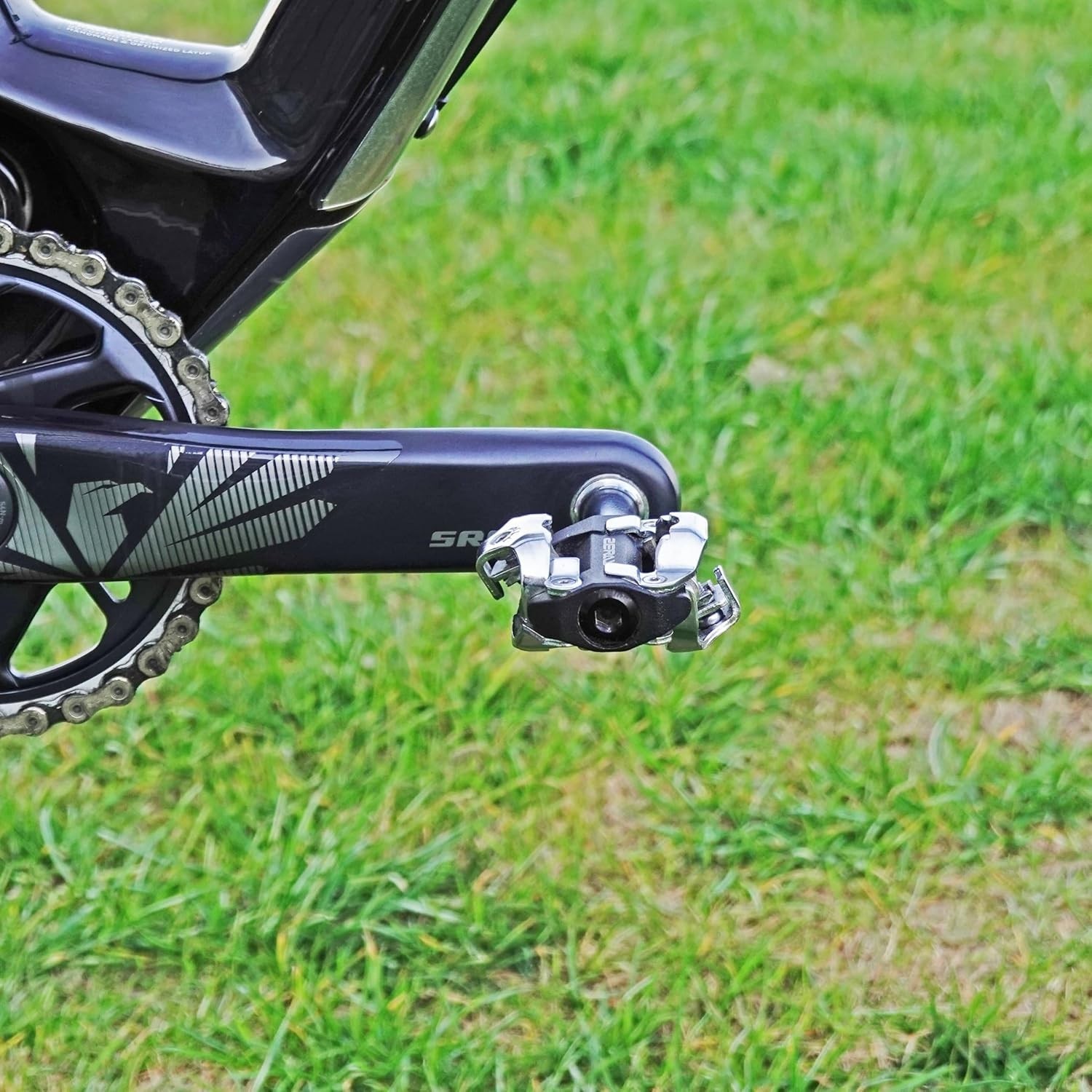MTB/Road Clipless Pedals with Cleats, Compatible with Shimano SPD-SH51