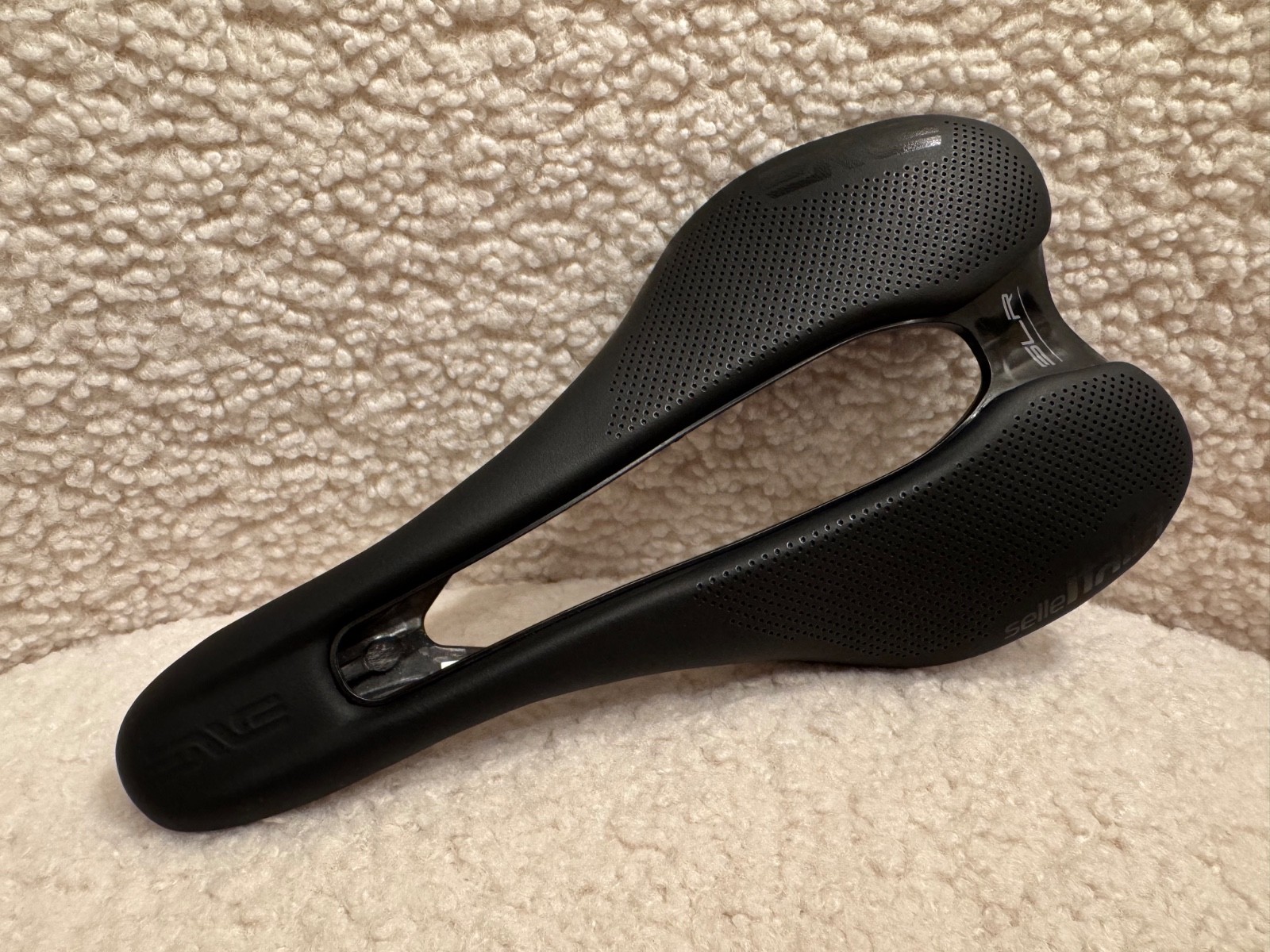 ENVE X Selle Italia SLR Boost Carbon Saddle S3